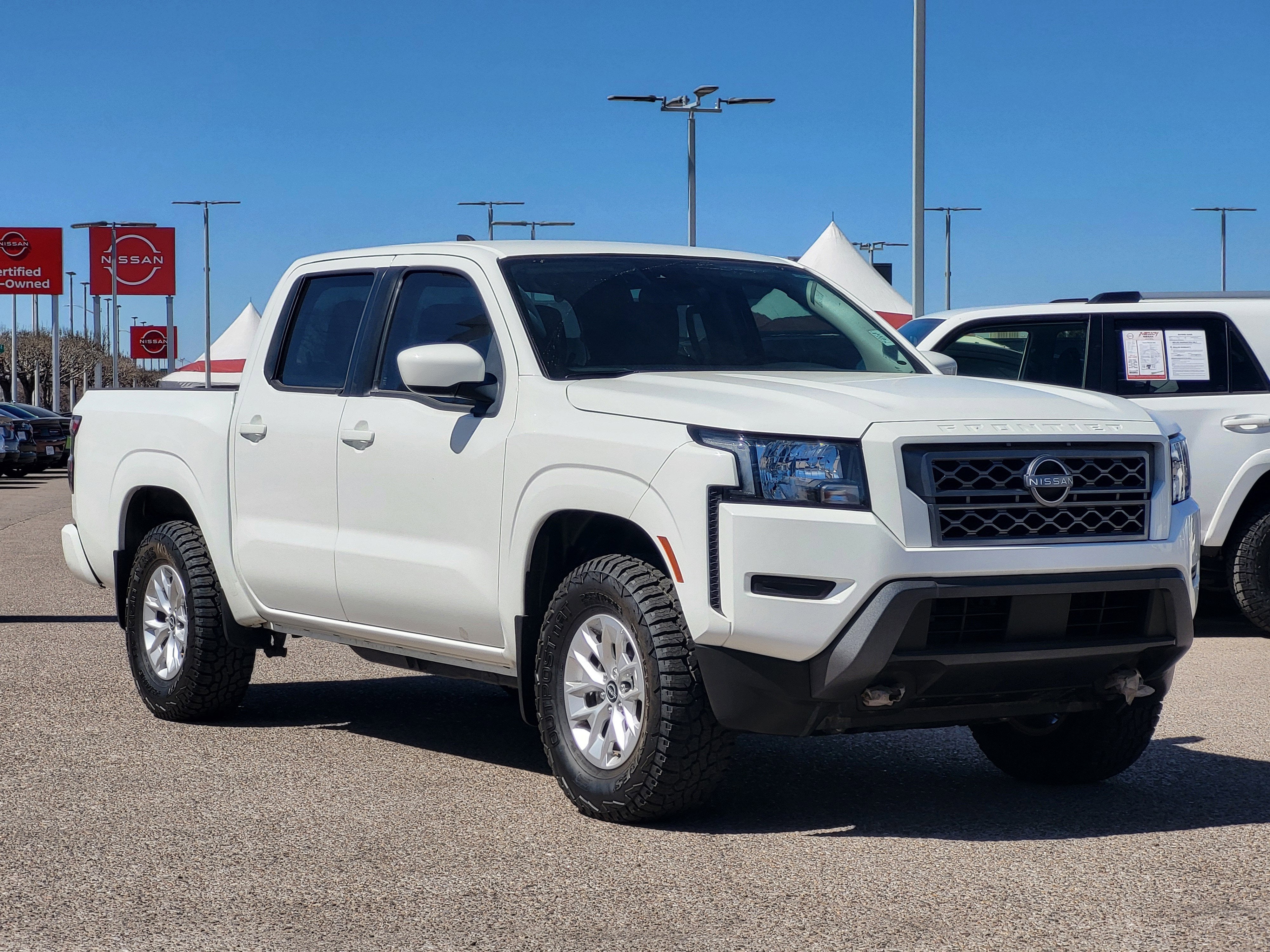 2024 Nissan Frontier SV