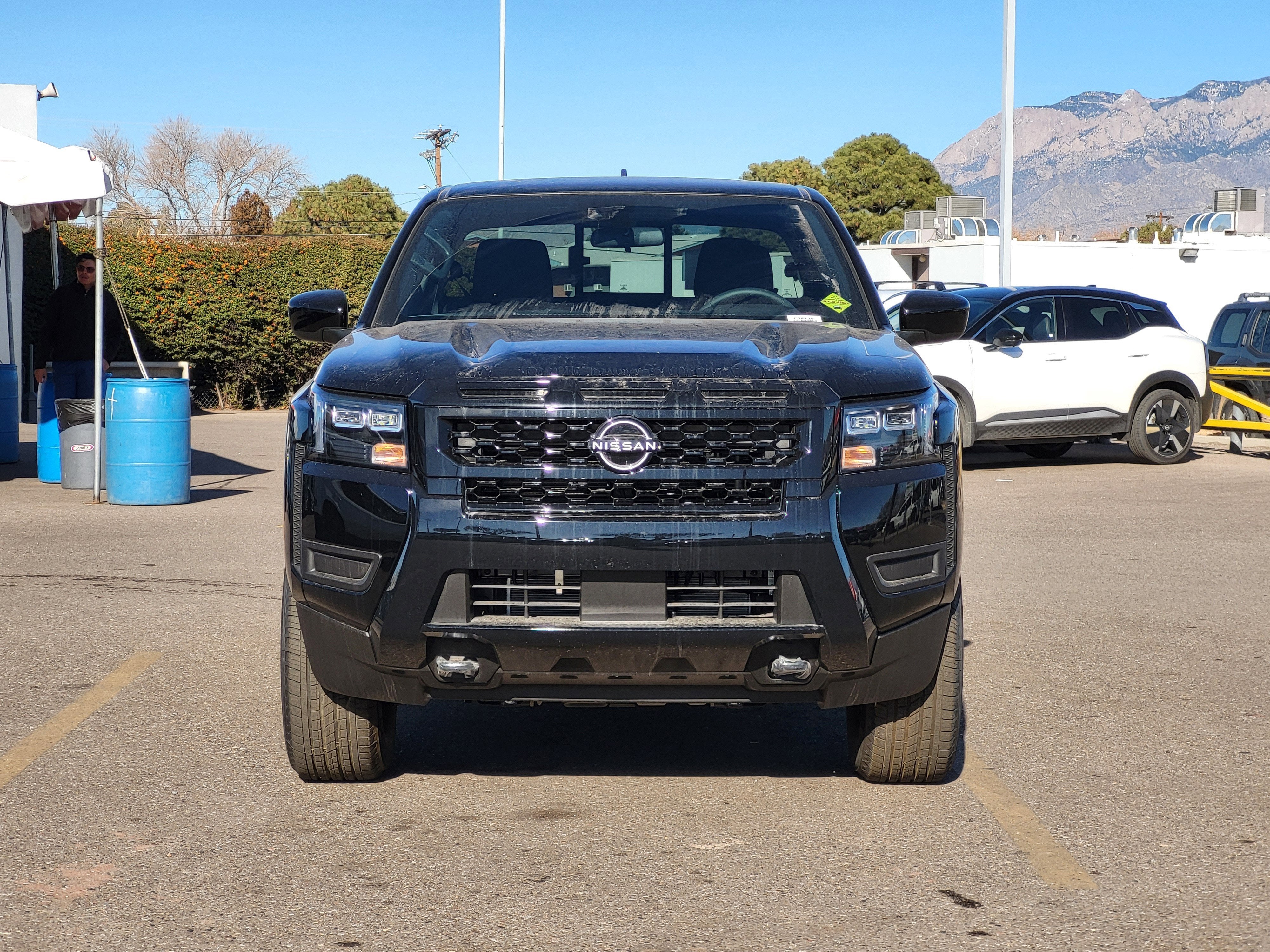2026 Nissan Frontier Crew Cab 4x4 SV