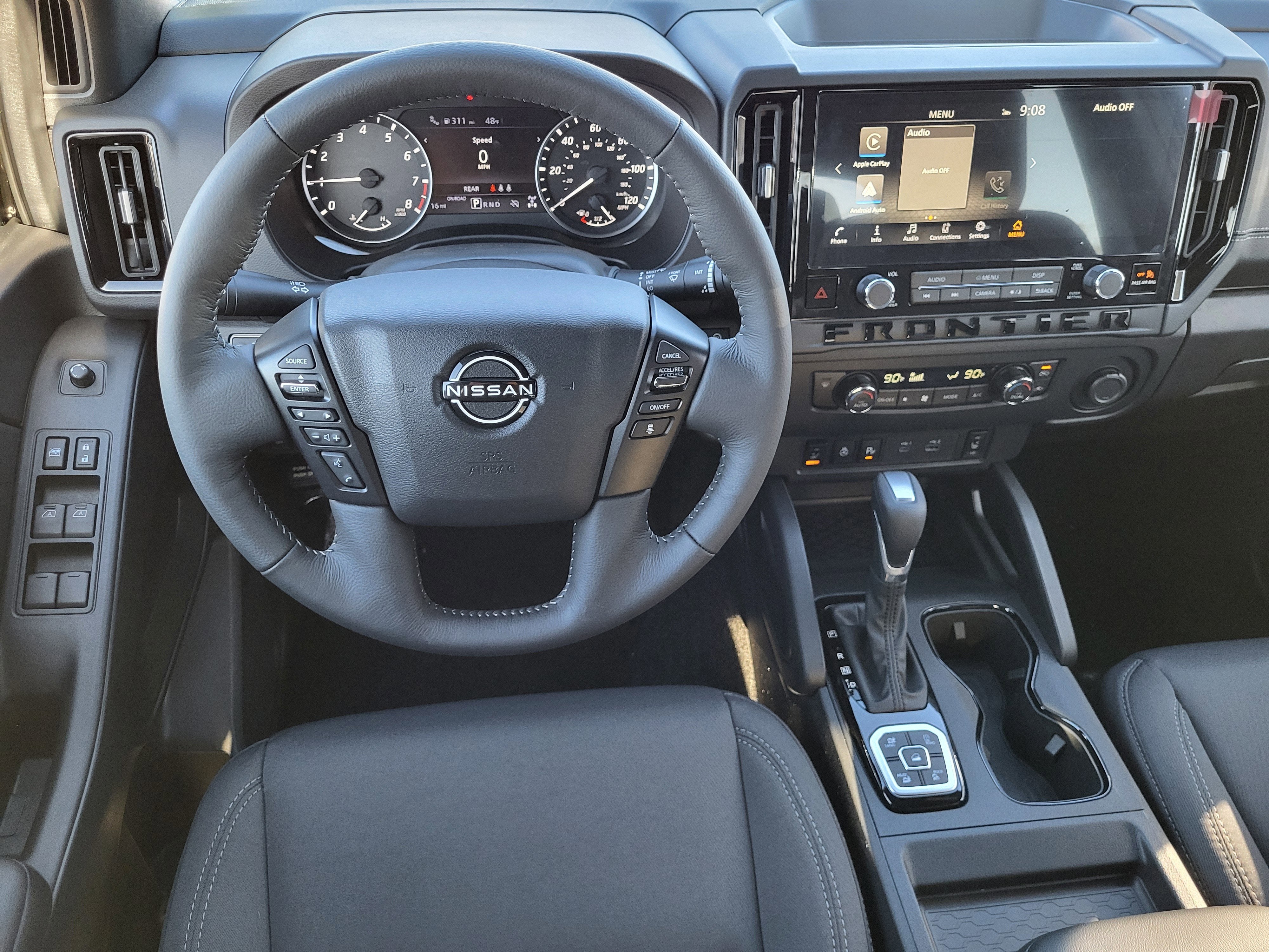 2026 Nissan Frontier Crew Cab 4x4 SV