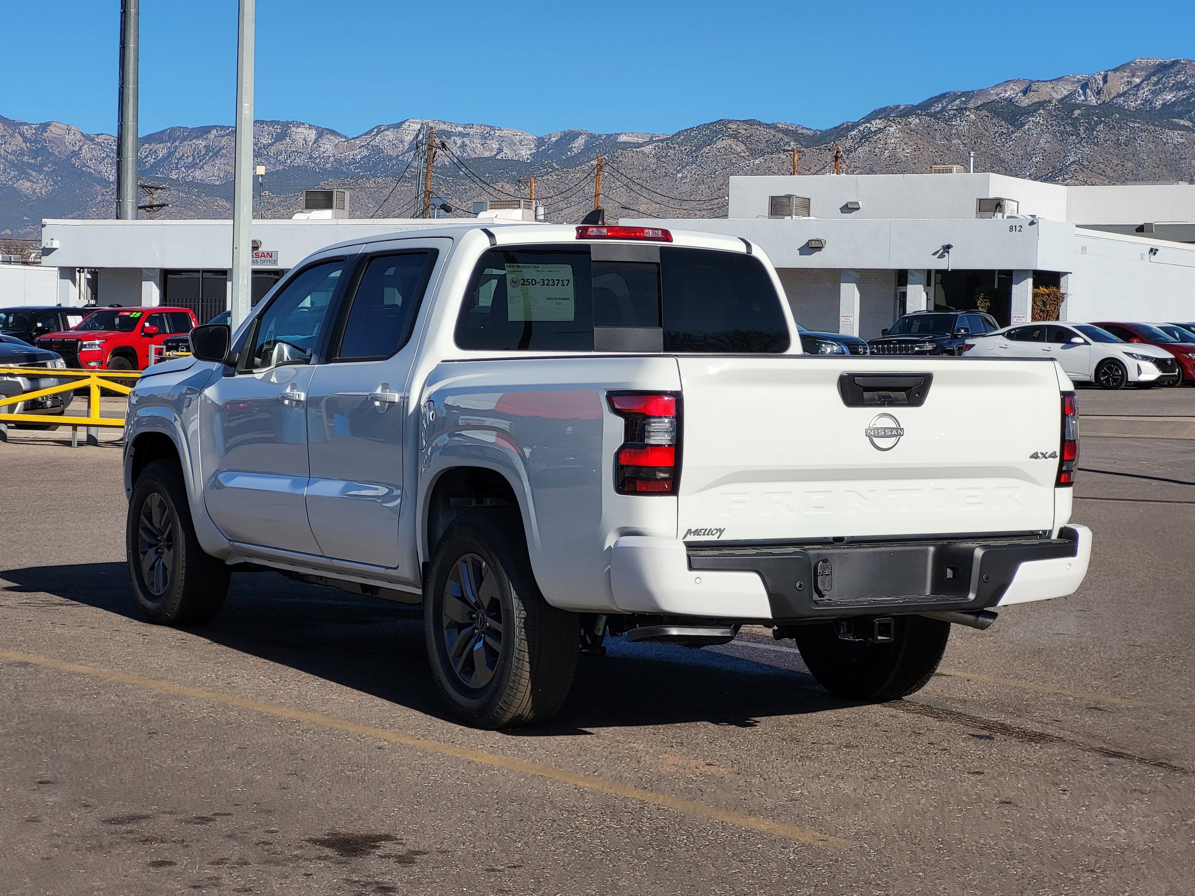 2026 Nissan Frontier Crew Cab 4x4 SV