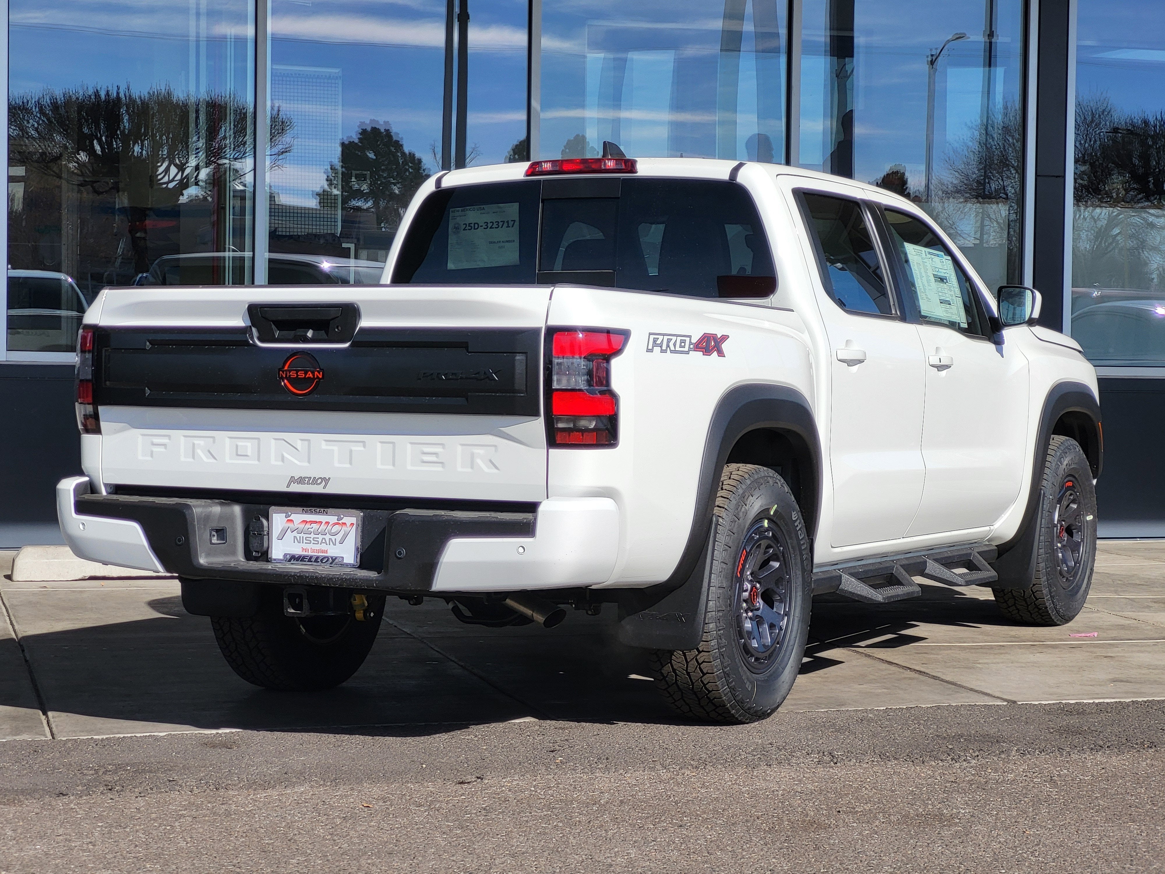 2026 Nissan Frontier Crew Cab 4x4 PRO-4X