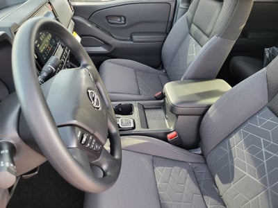 2026 Nissan Frontier Crew Cab 4x4 SV