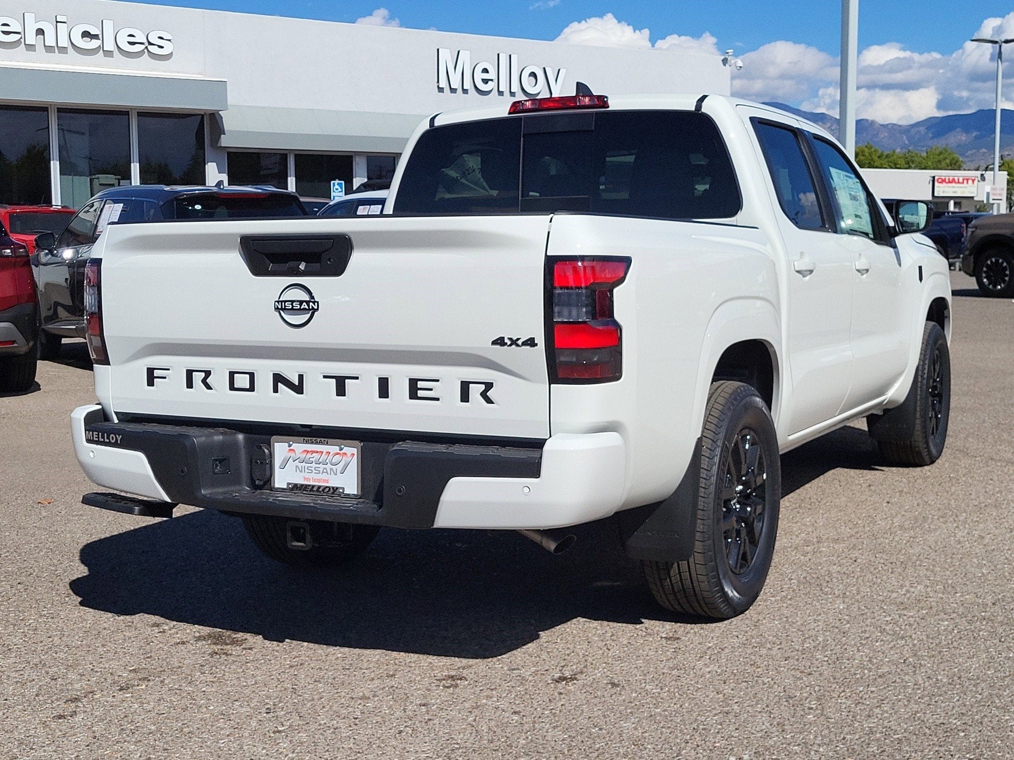 2026 Nissan Frontier Crew Cab 4x4 SV