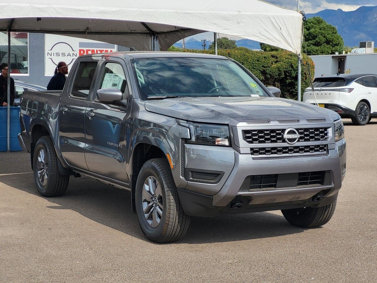 2027 Nissan Frontier Crew Cab 4x4 SV