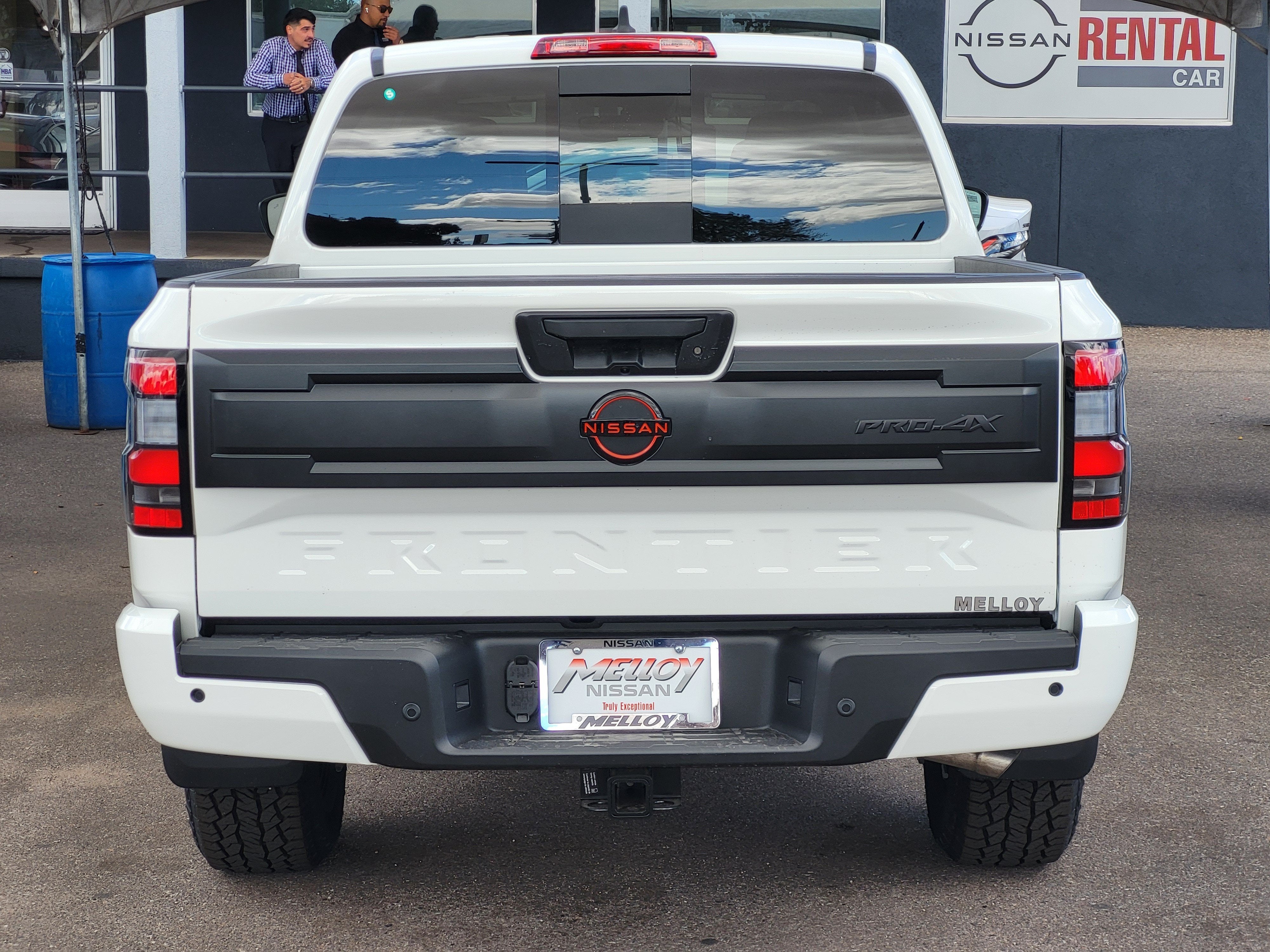2027 Nissan Frontier Crew Cab 4x4 PRO-4X