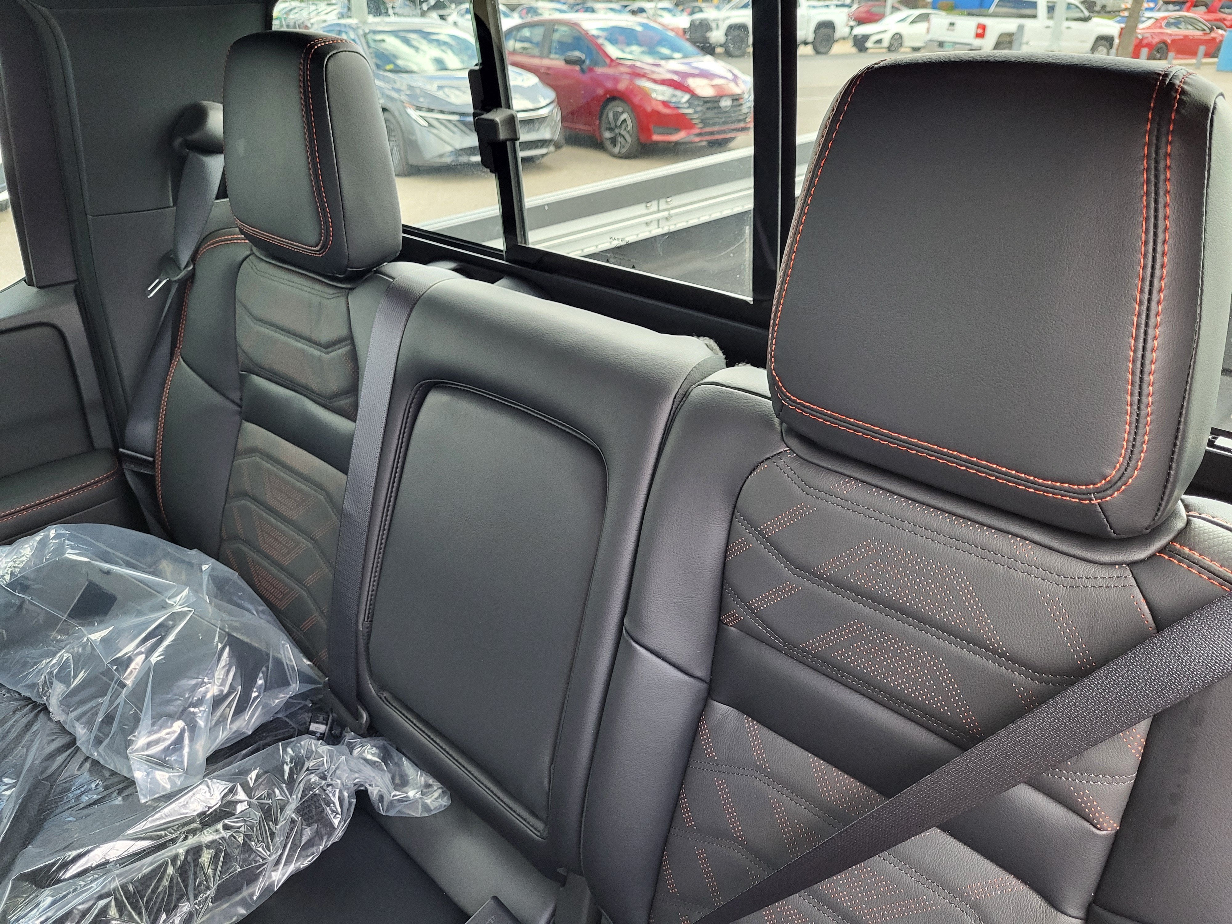 2027 Nissan Frontier Crew Cab 4x4 Long Bed PRO-4X