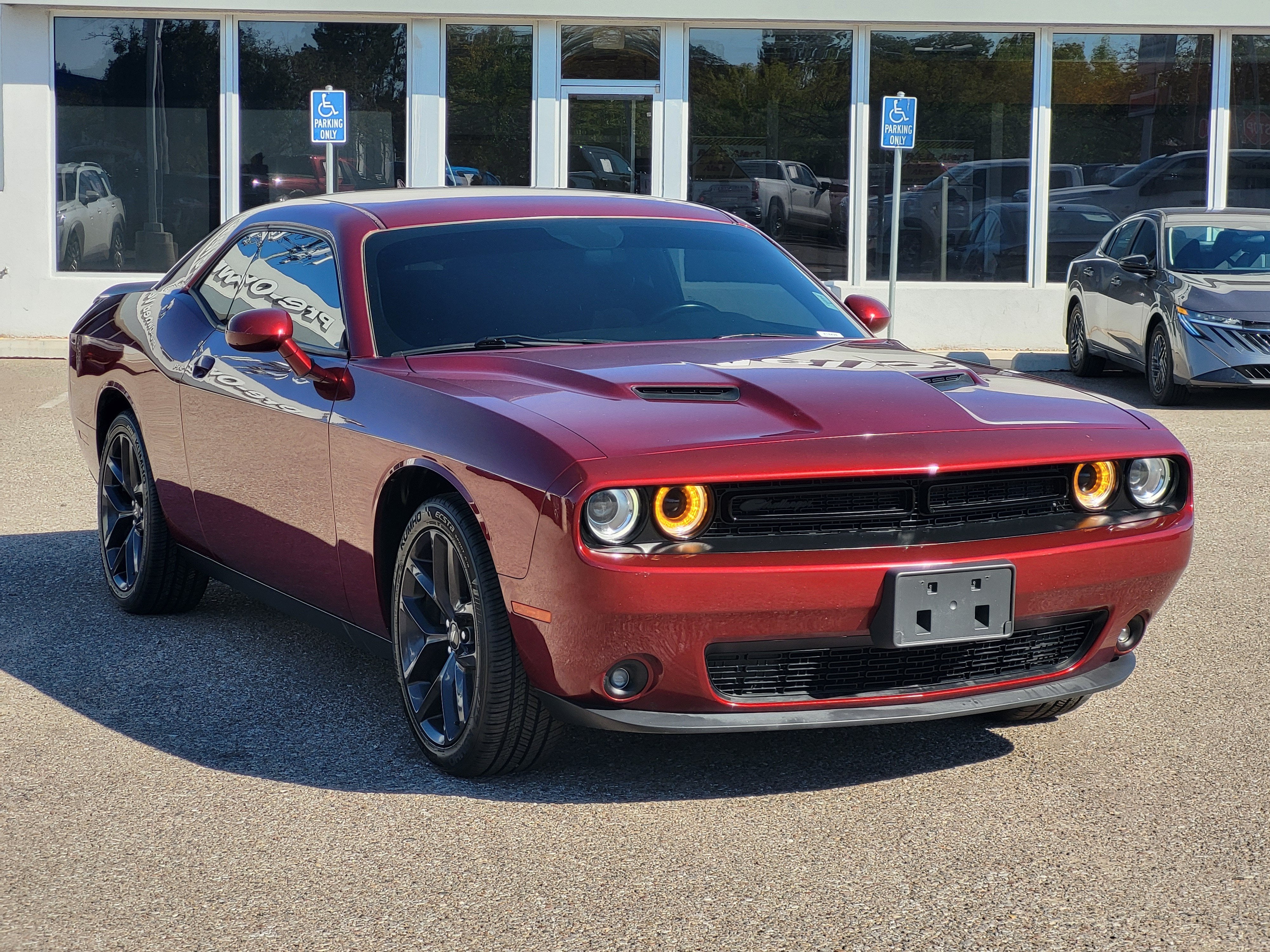 2021 Dodge Challenger SXT