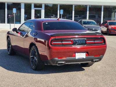 2021 Dodge Challenger SXT