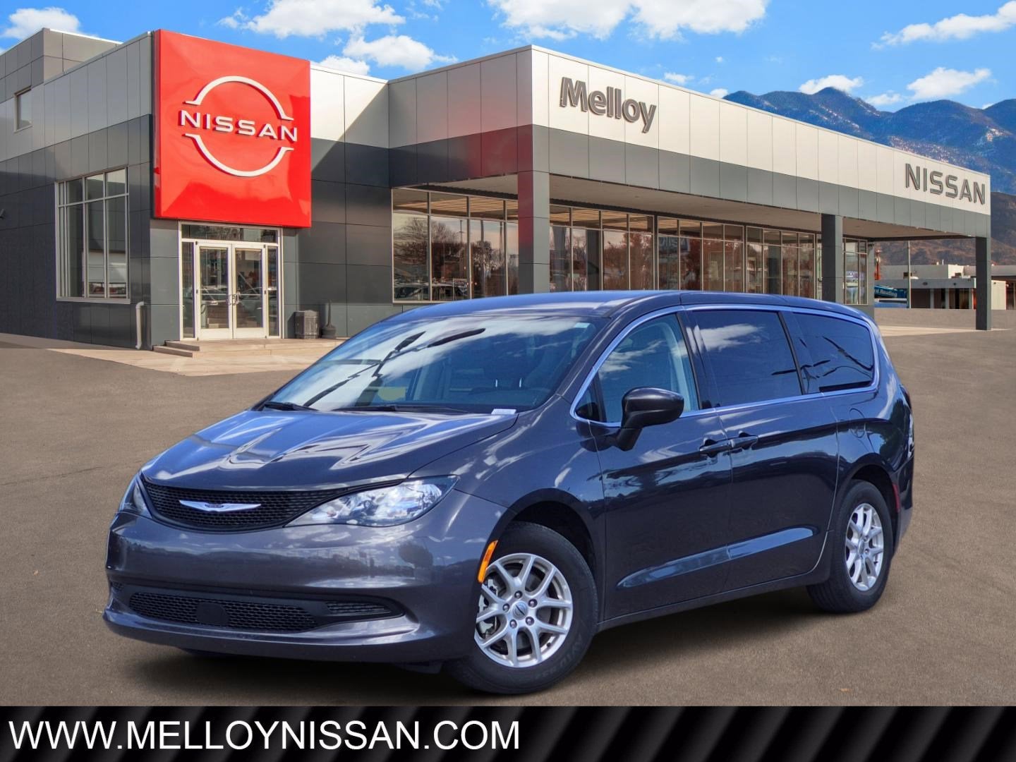 2023 Chrysler Voyager LX's photo