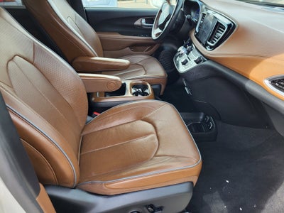 2020 Chrysler Pacifica Hybrid Limited