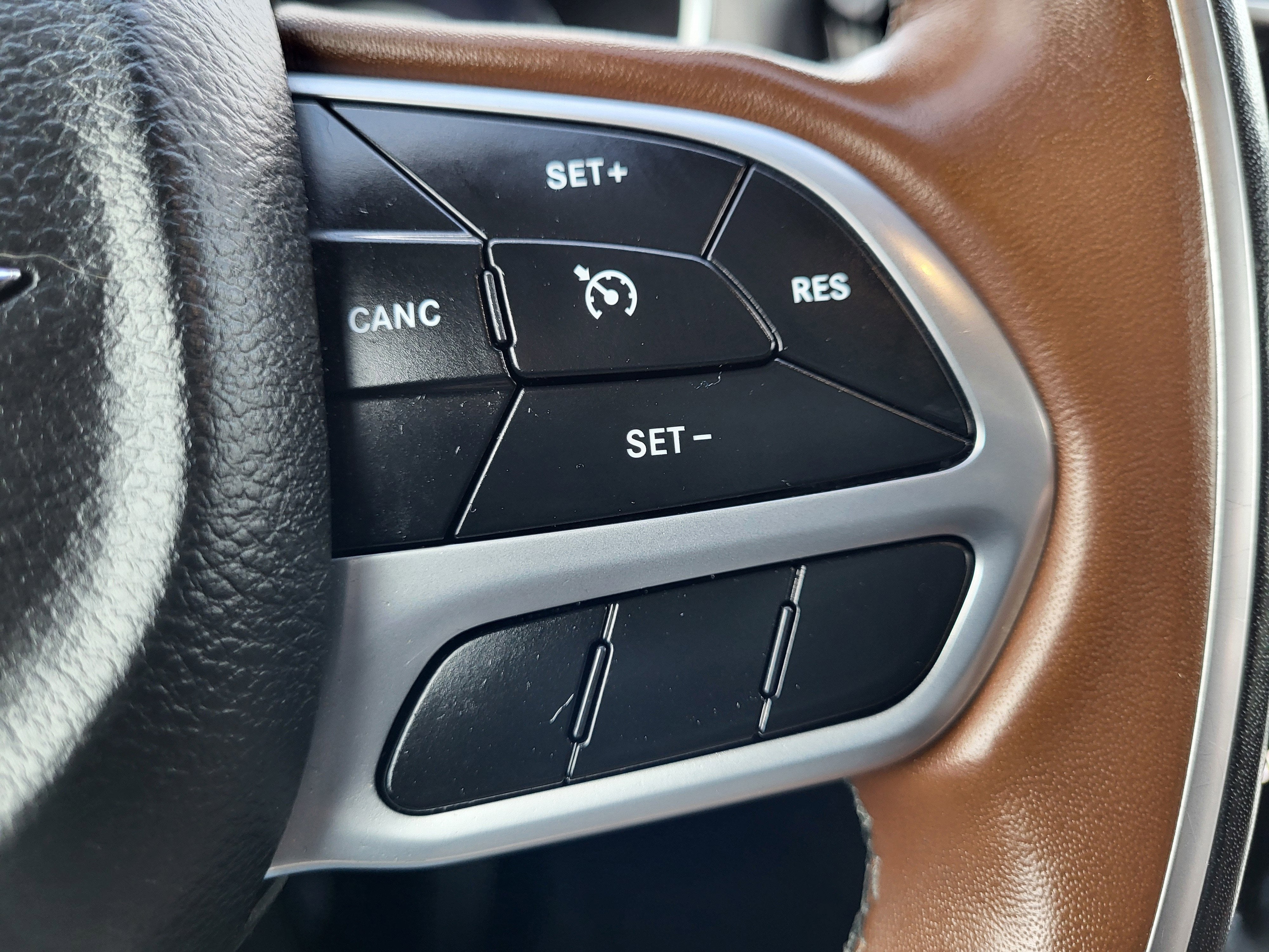 2020 Chrysler Pacifica Hybrid Limited