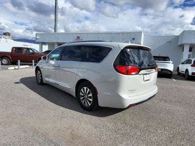 2020 Chrysler Pacifica Hybrid Limited