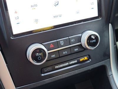 2024 Ford Edge SE
