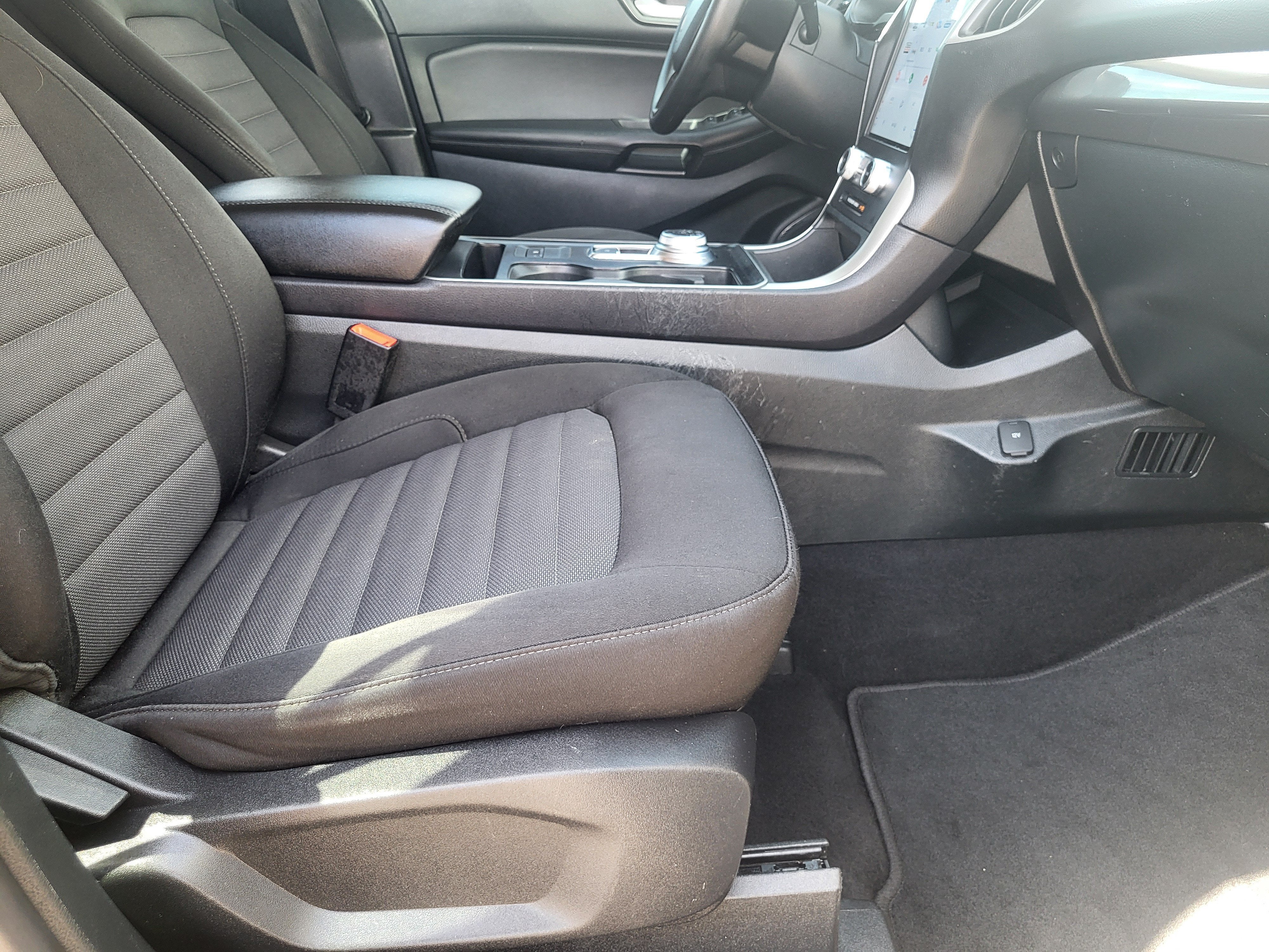 2024 Ford Edge SE
