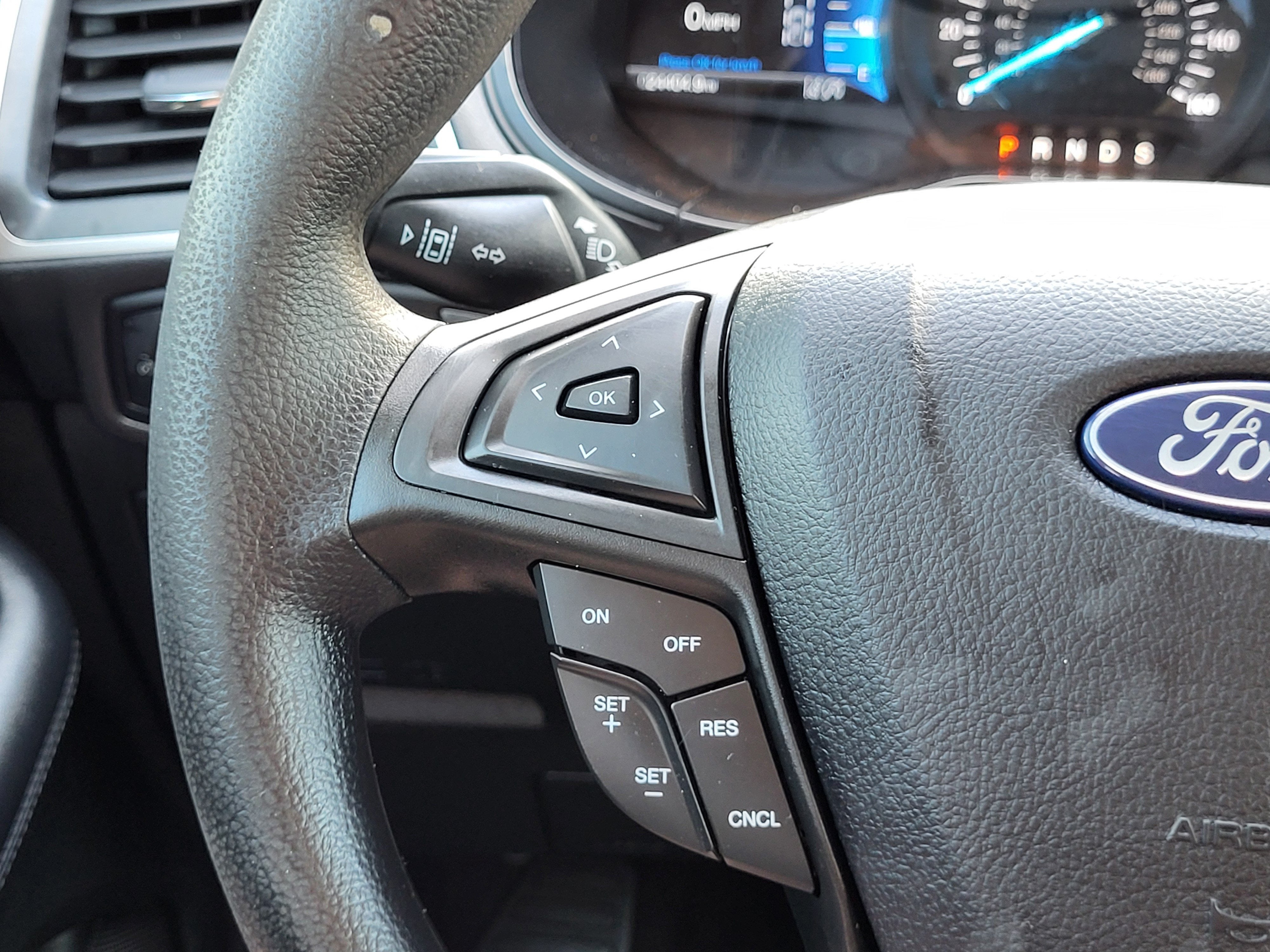 2024 Ford Edge SE