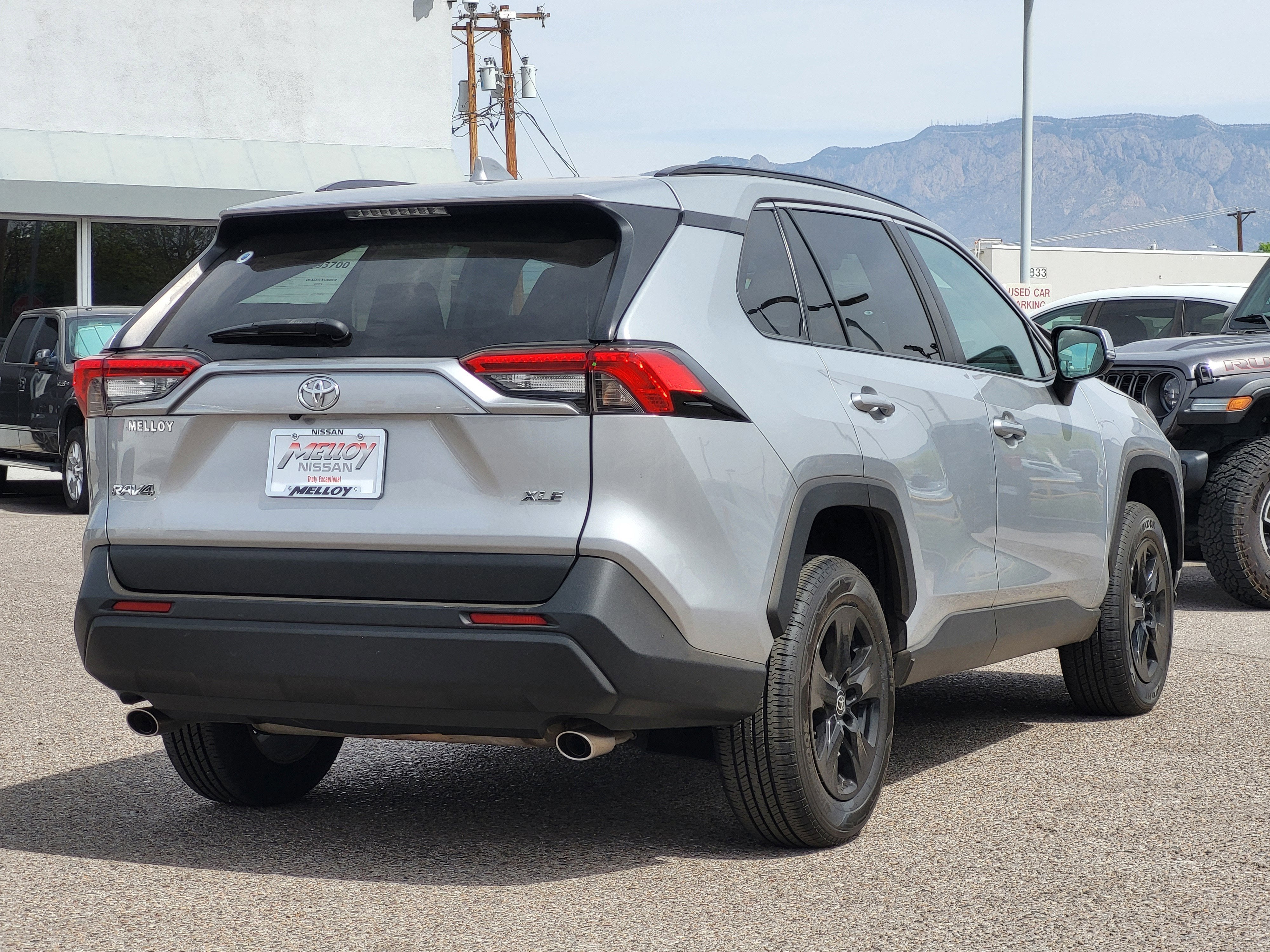 2022 Toyota RAV4 XLE