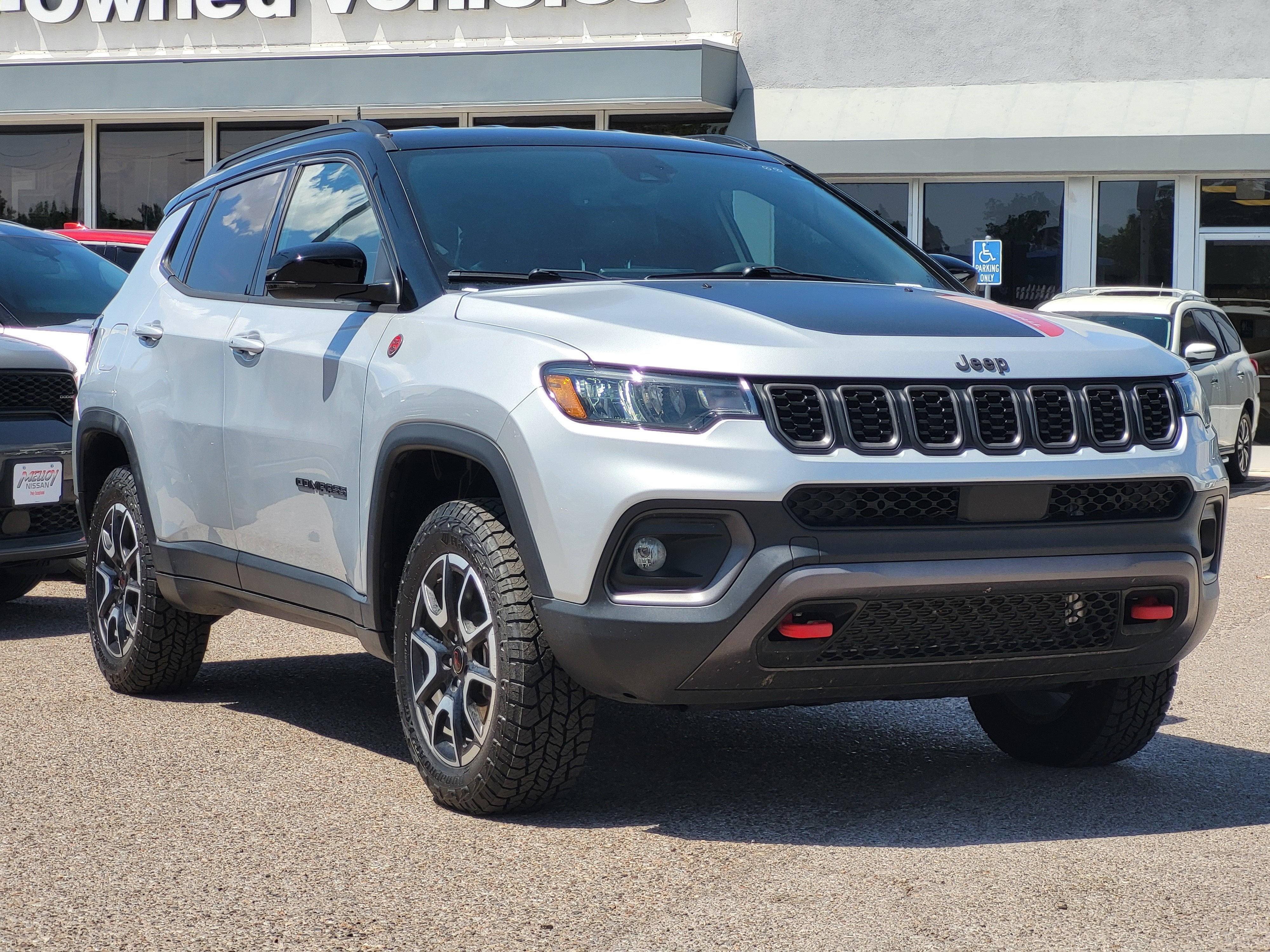 2025 Jeep Compass Trailhawk