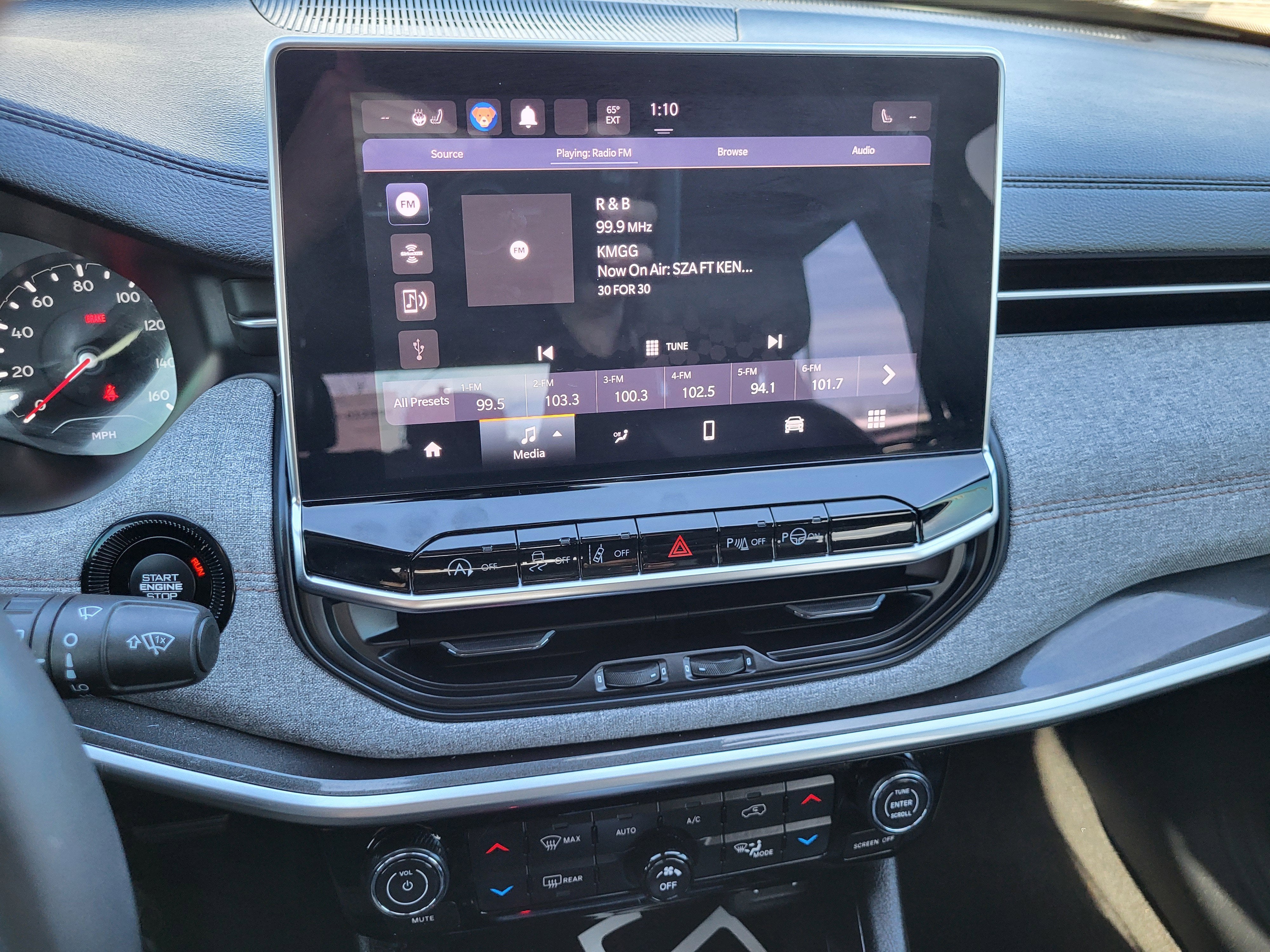 2023 Jeep Compass Latitude Lux