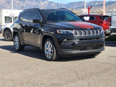2023 Jeep Compass Latitude Lux
