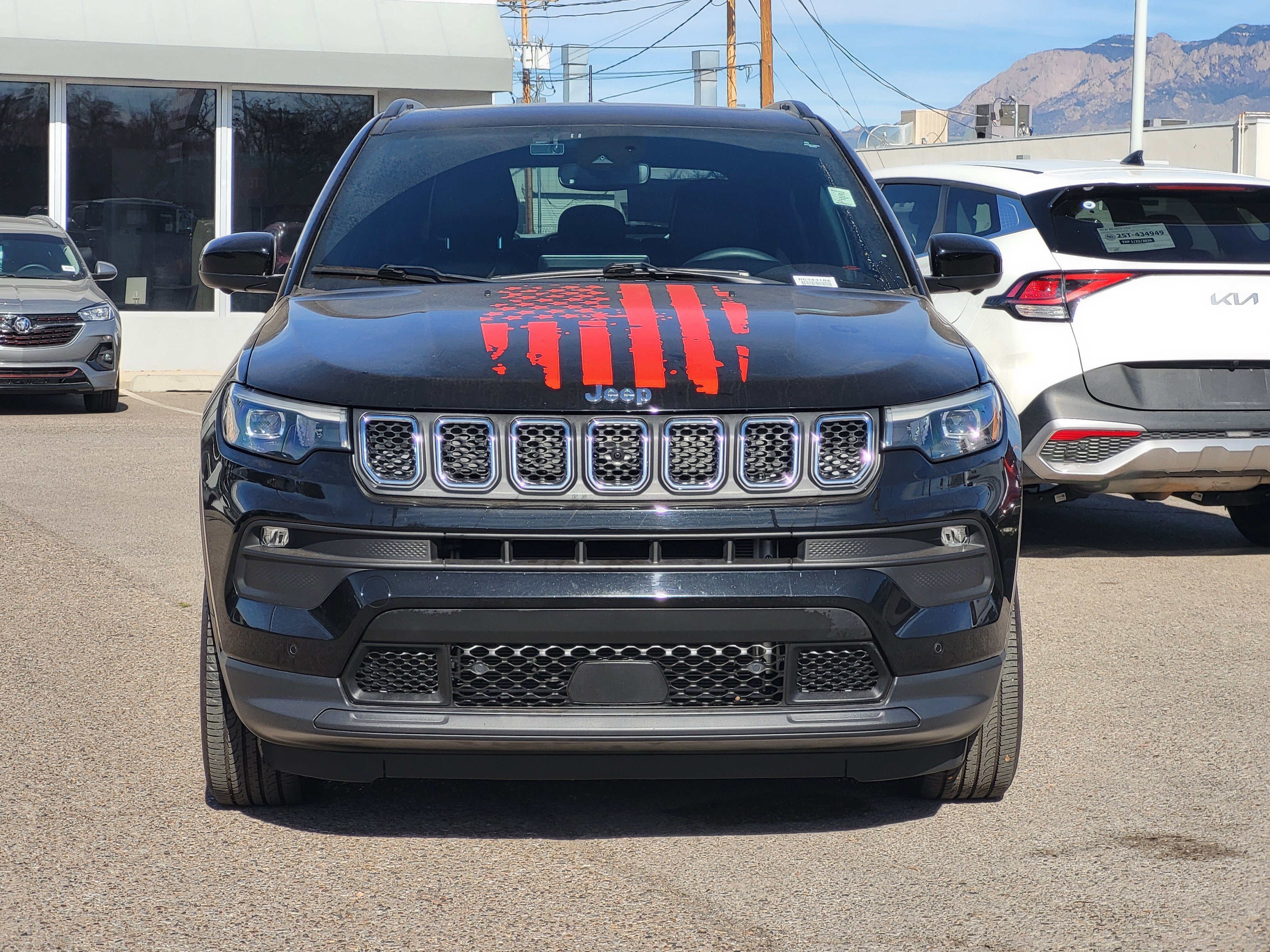 2023 Jeep Compass Latitude Lux