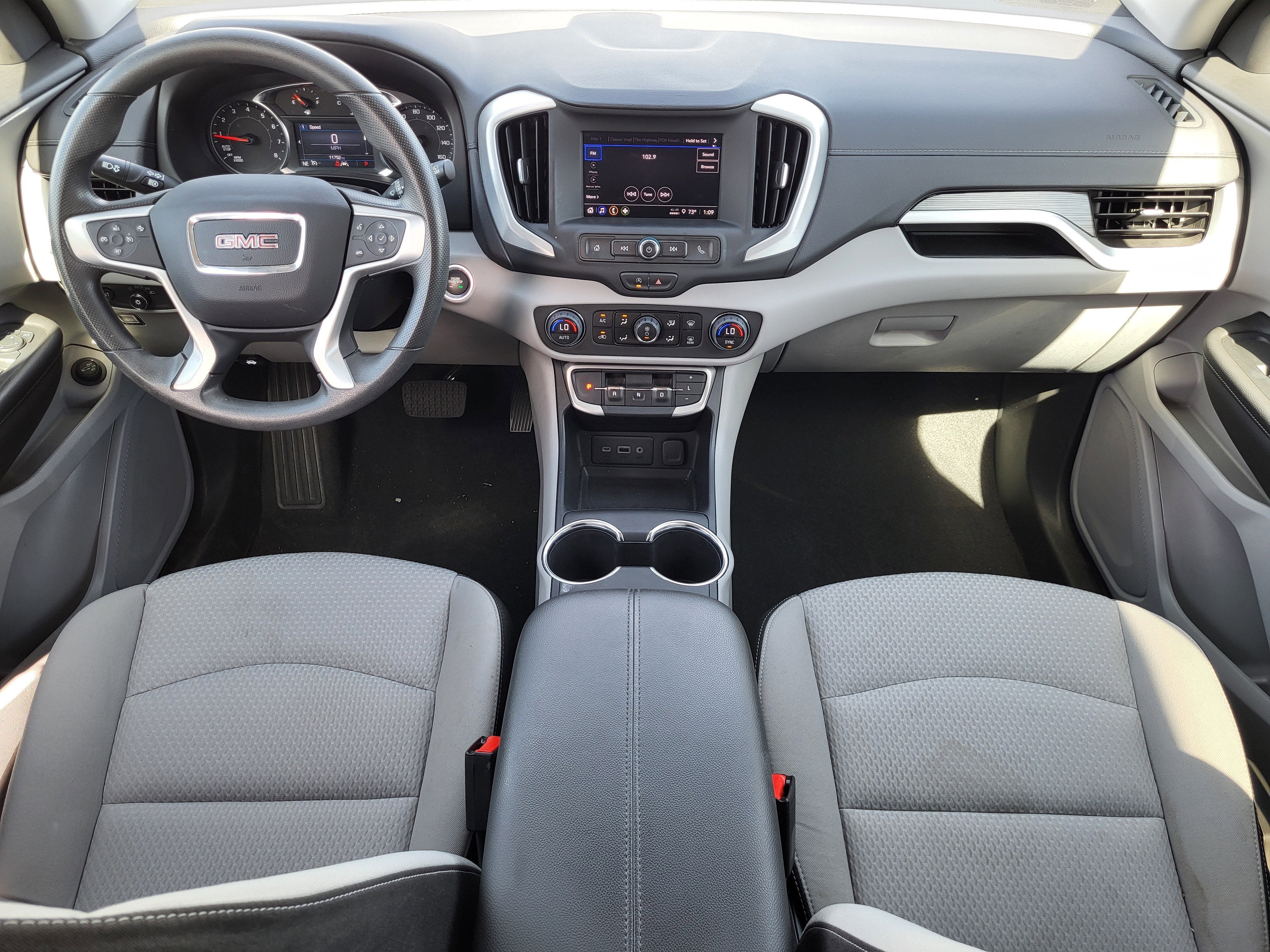 2023 GMC Terrain SLE - Photo 18