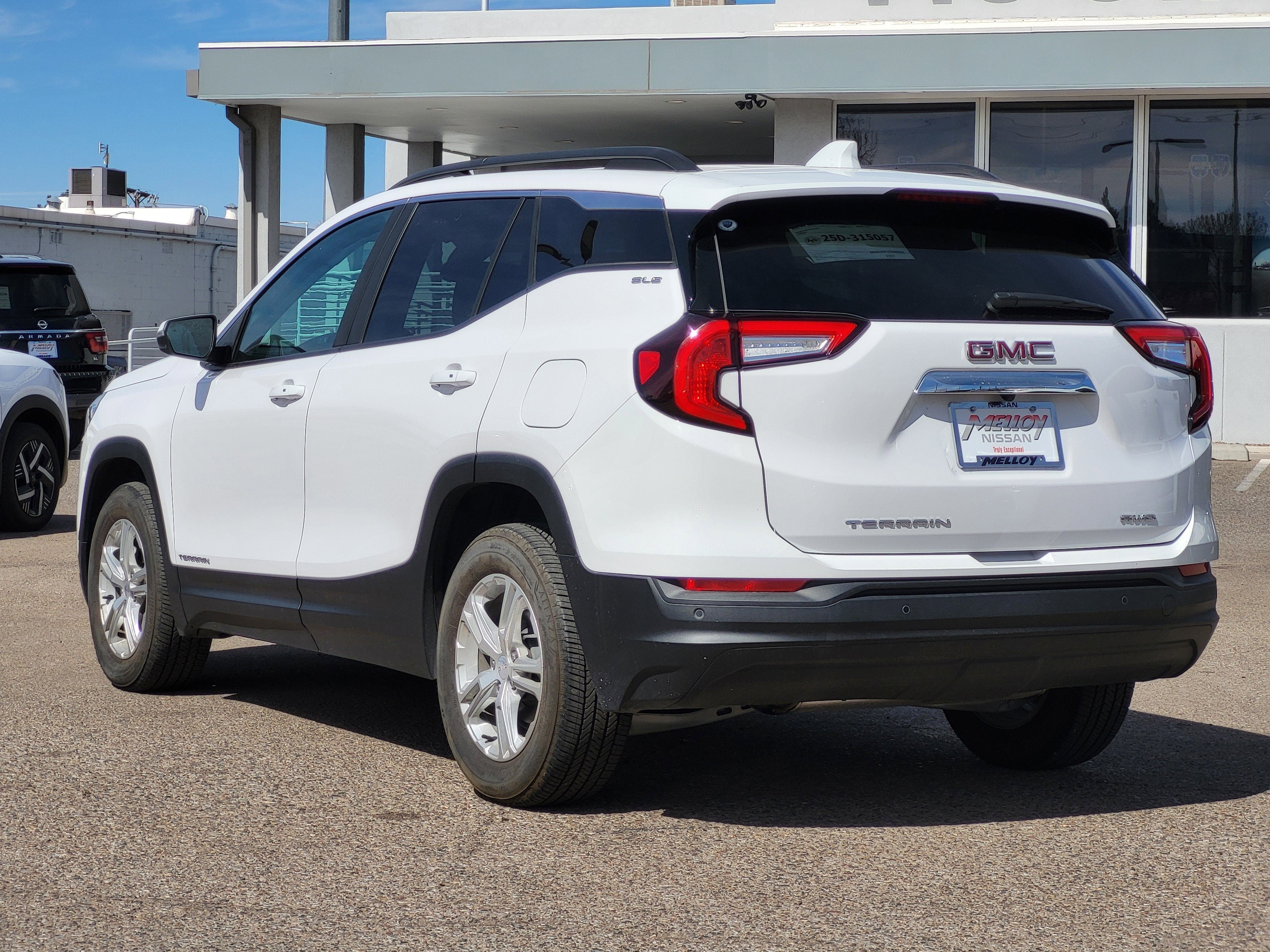 2023 GMC Terrain SLE