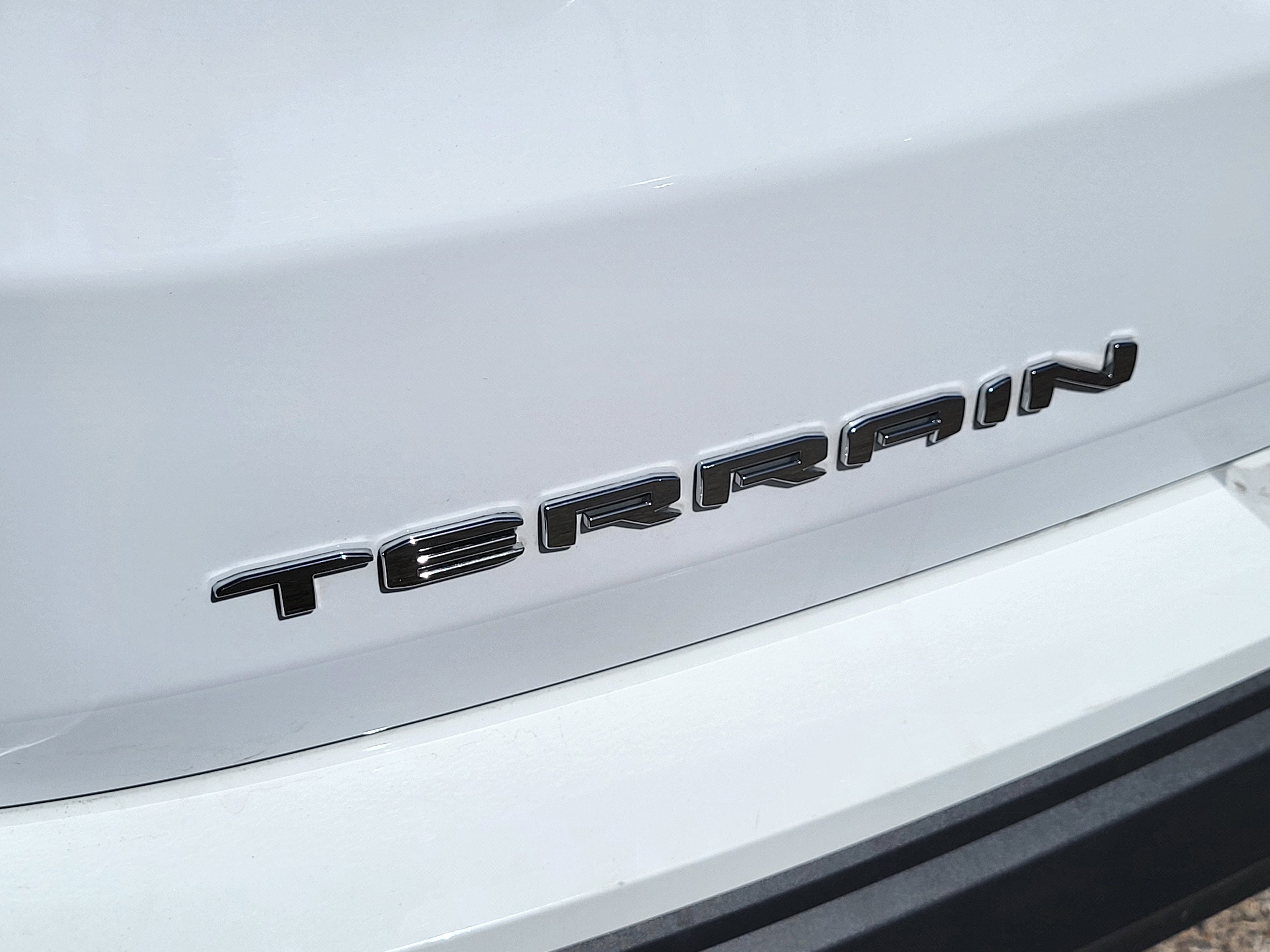 2023 GMC Terrain SLE - Photo 7