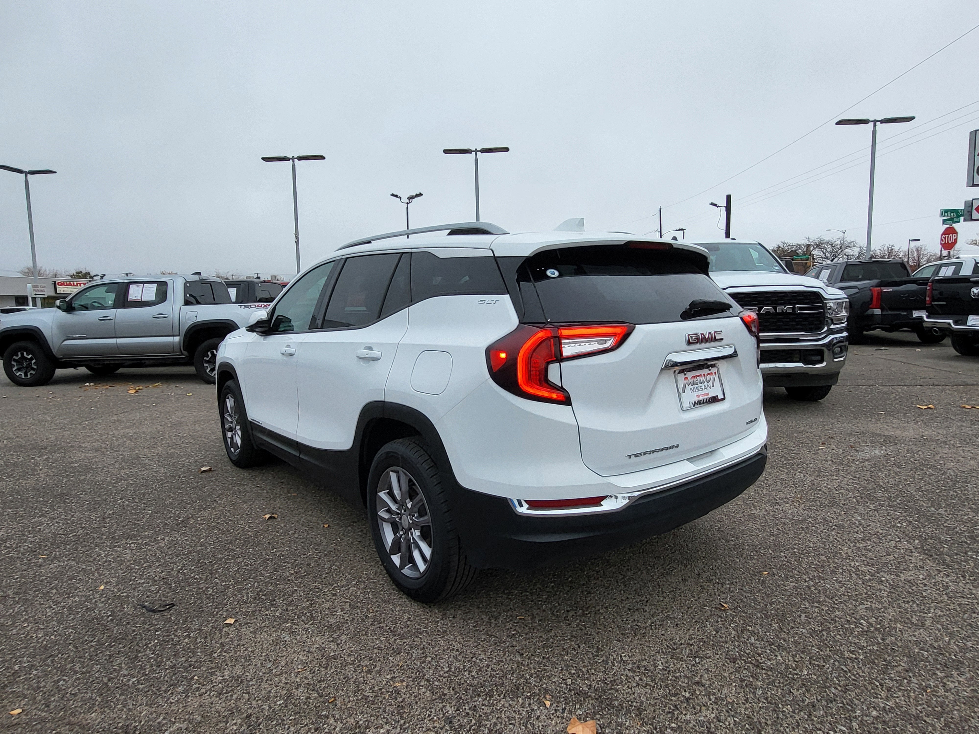 2024 GMC Terrain SLT