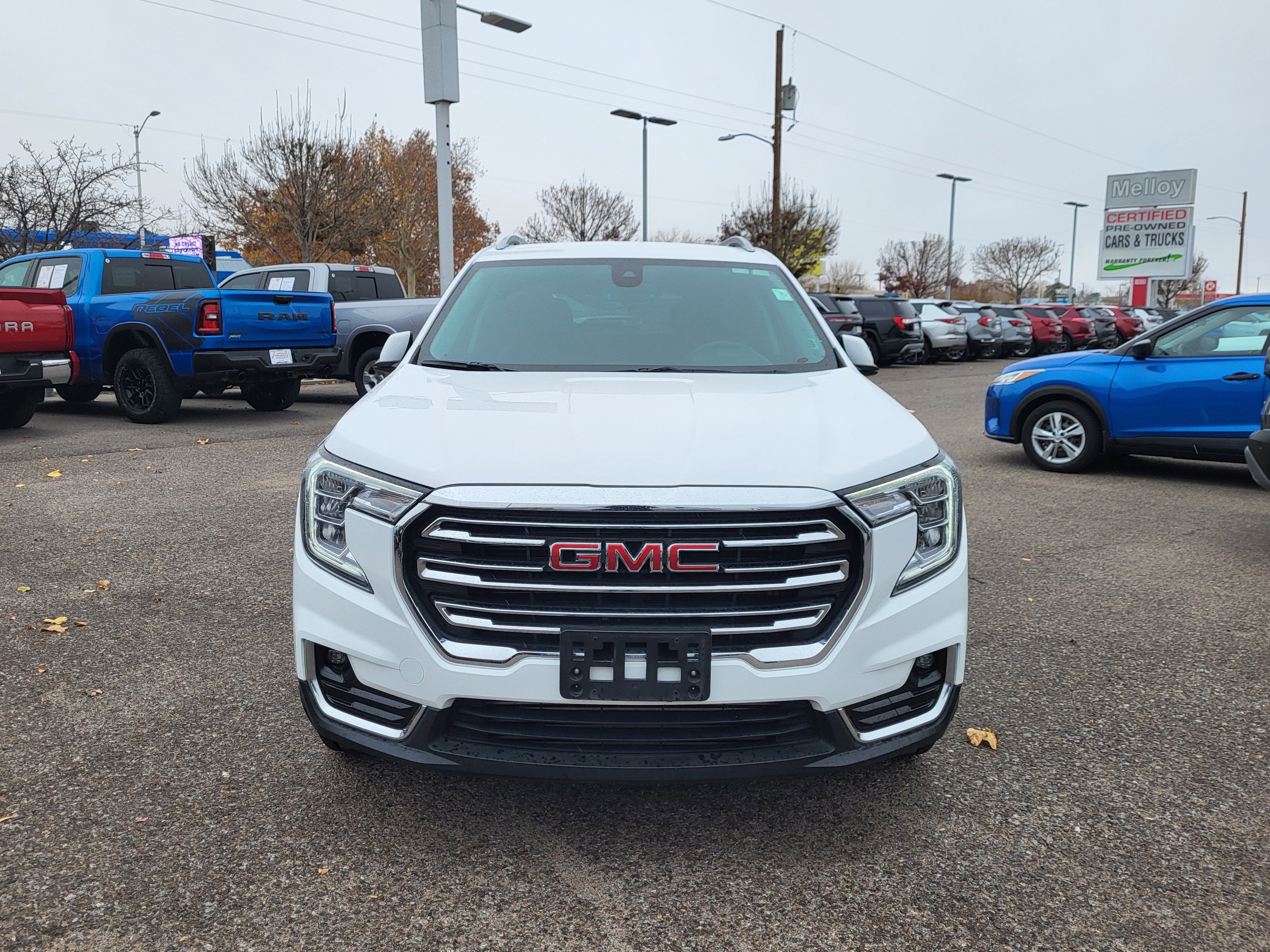 2024 GMC Terrain SLT