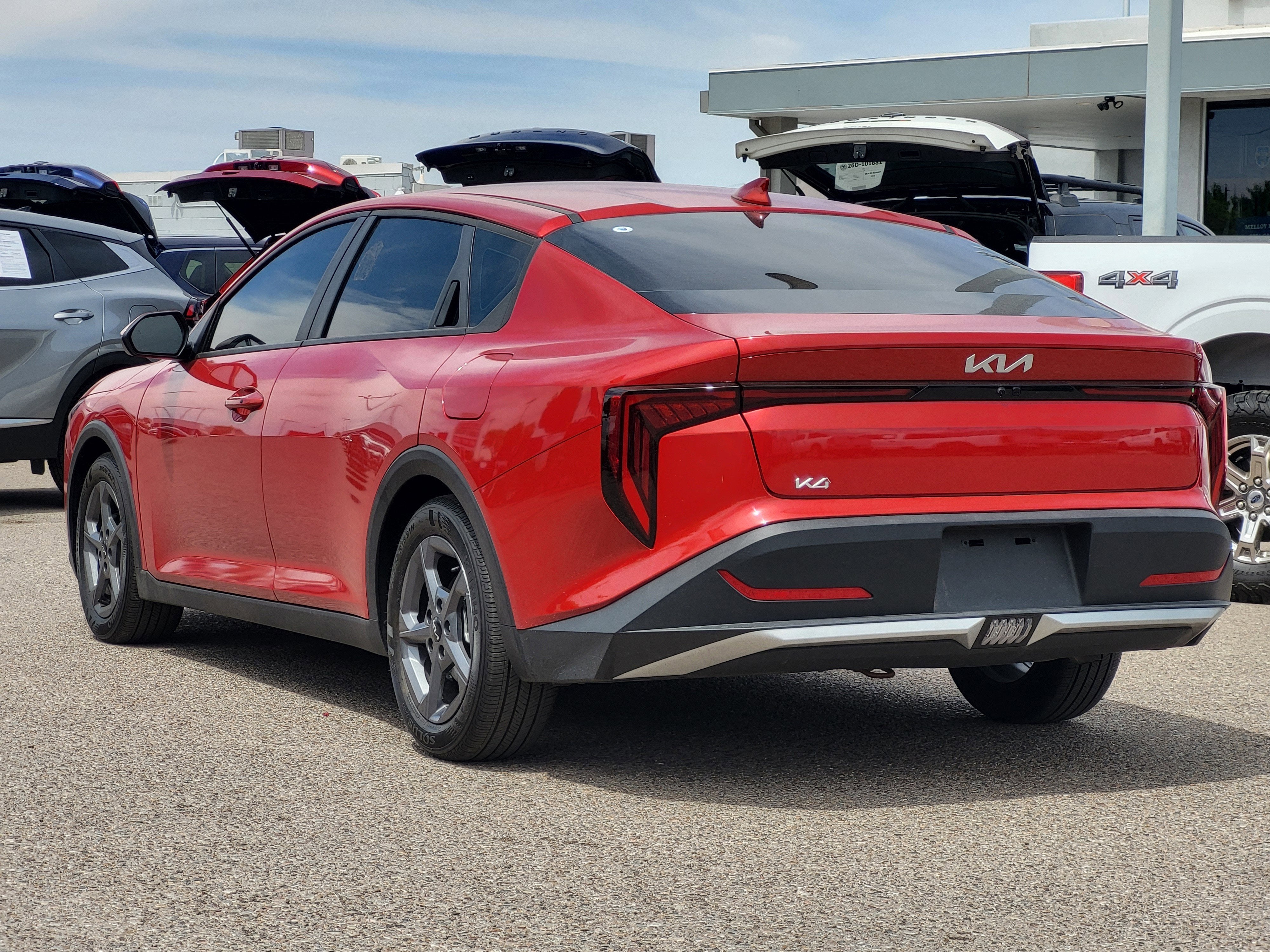 2025 Kia K4 LXS
