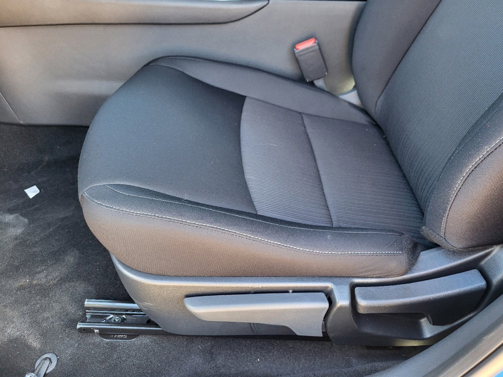 2025 Nissan Sentra SV CVT