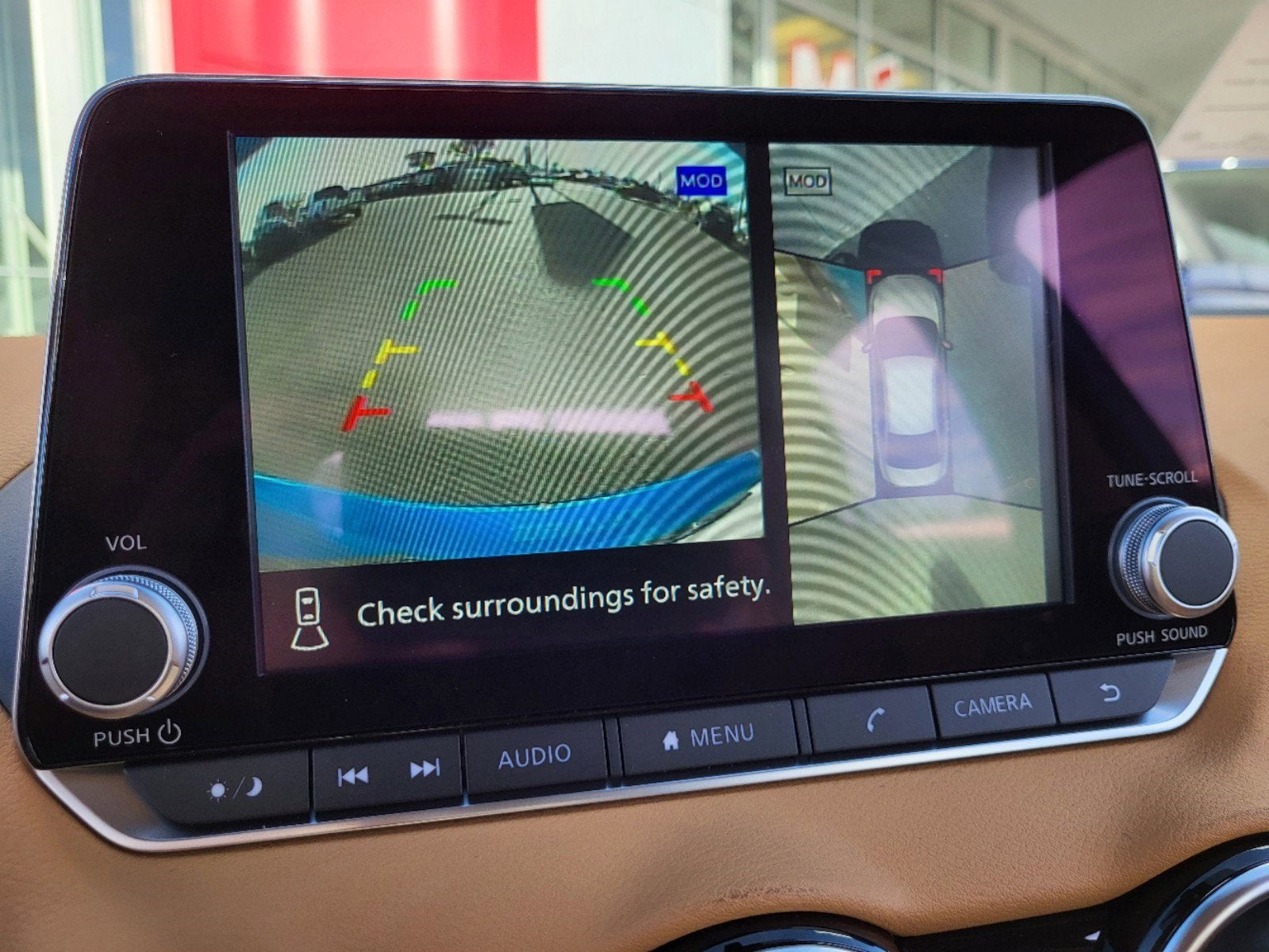 2025 Nissan Sentra SV CVT