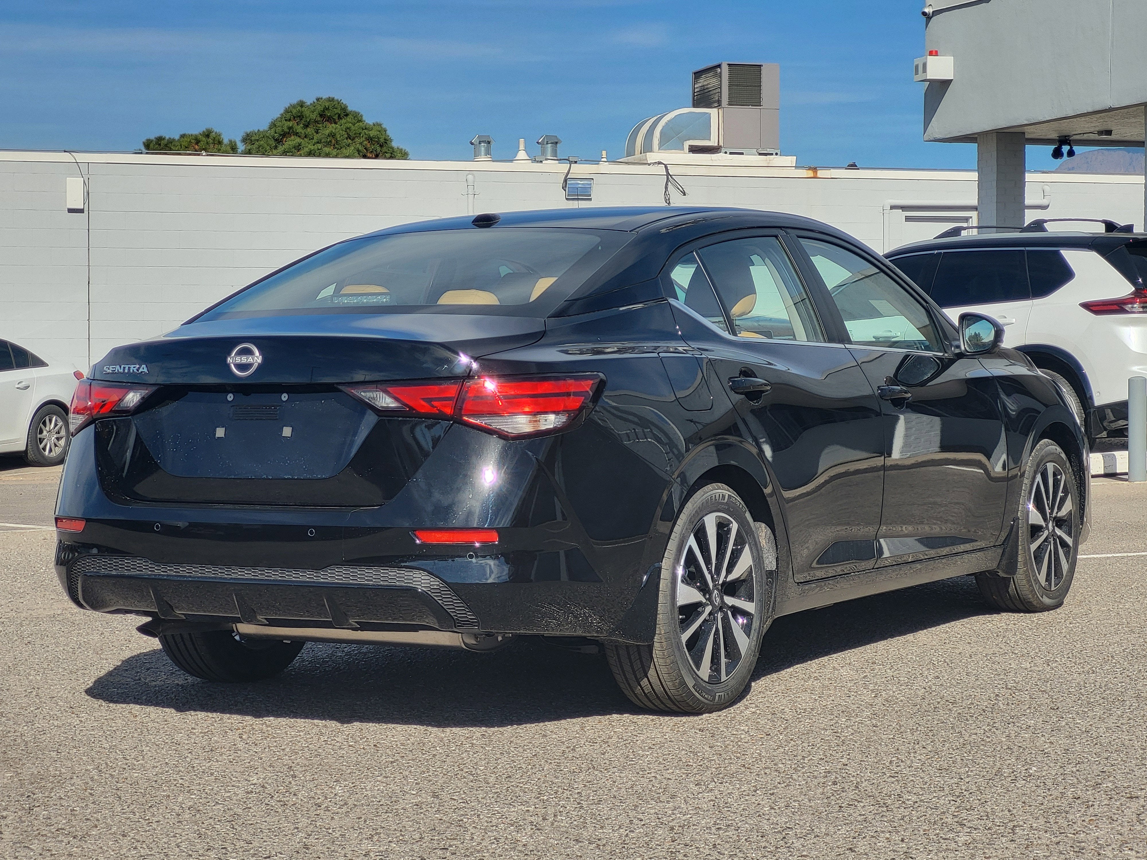 2025 Nissan Sentra SV CVT
