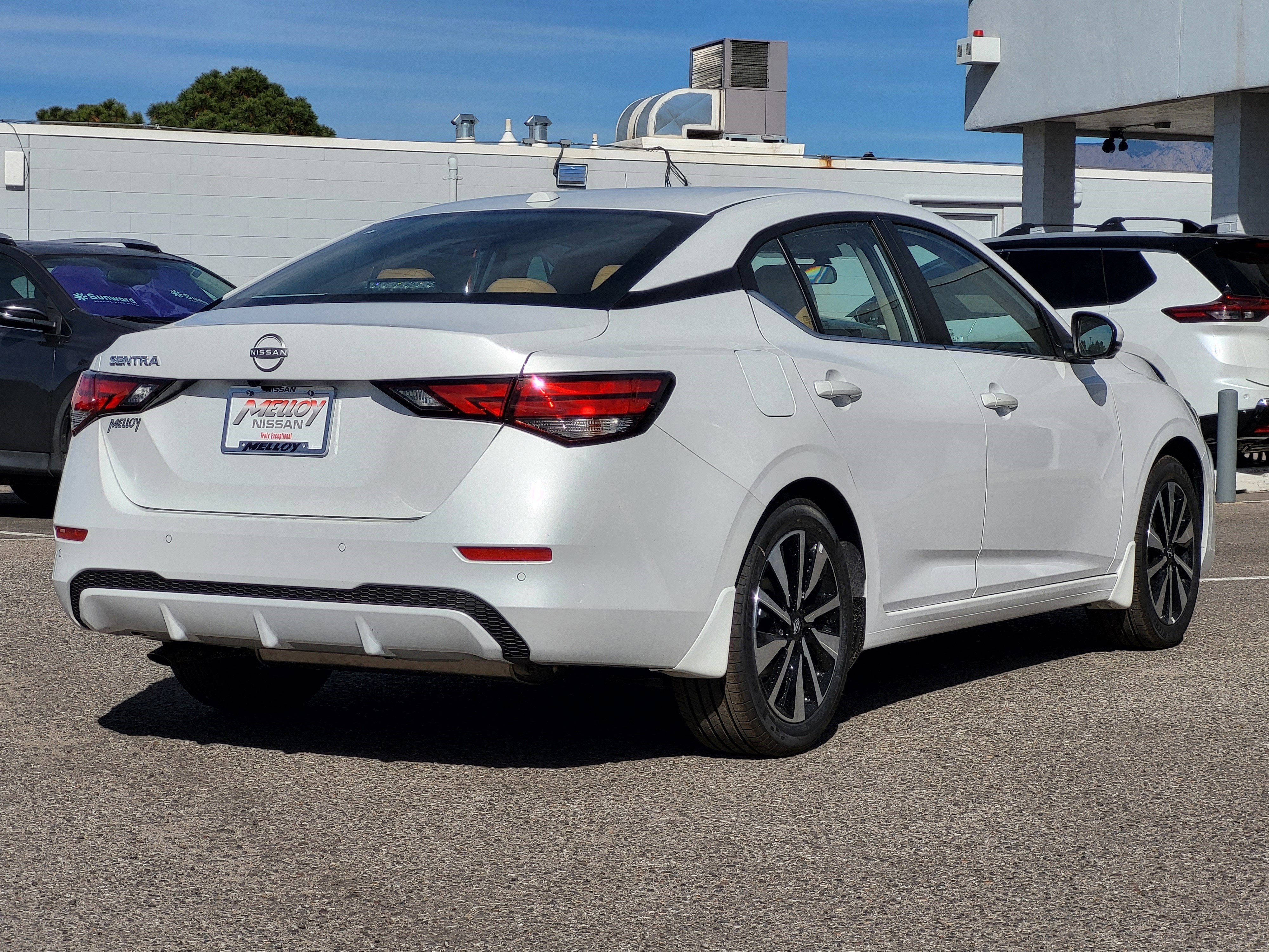 2025 Nissan Sentra SV CVT