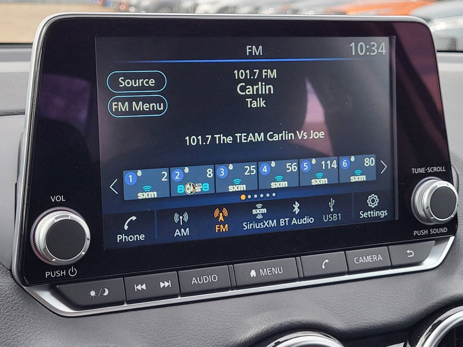 2025 Nissan Sentra SV CVT