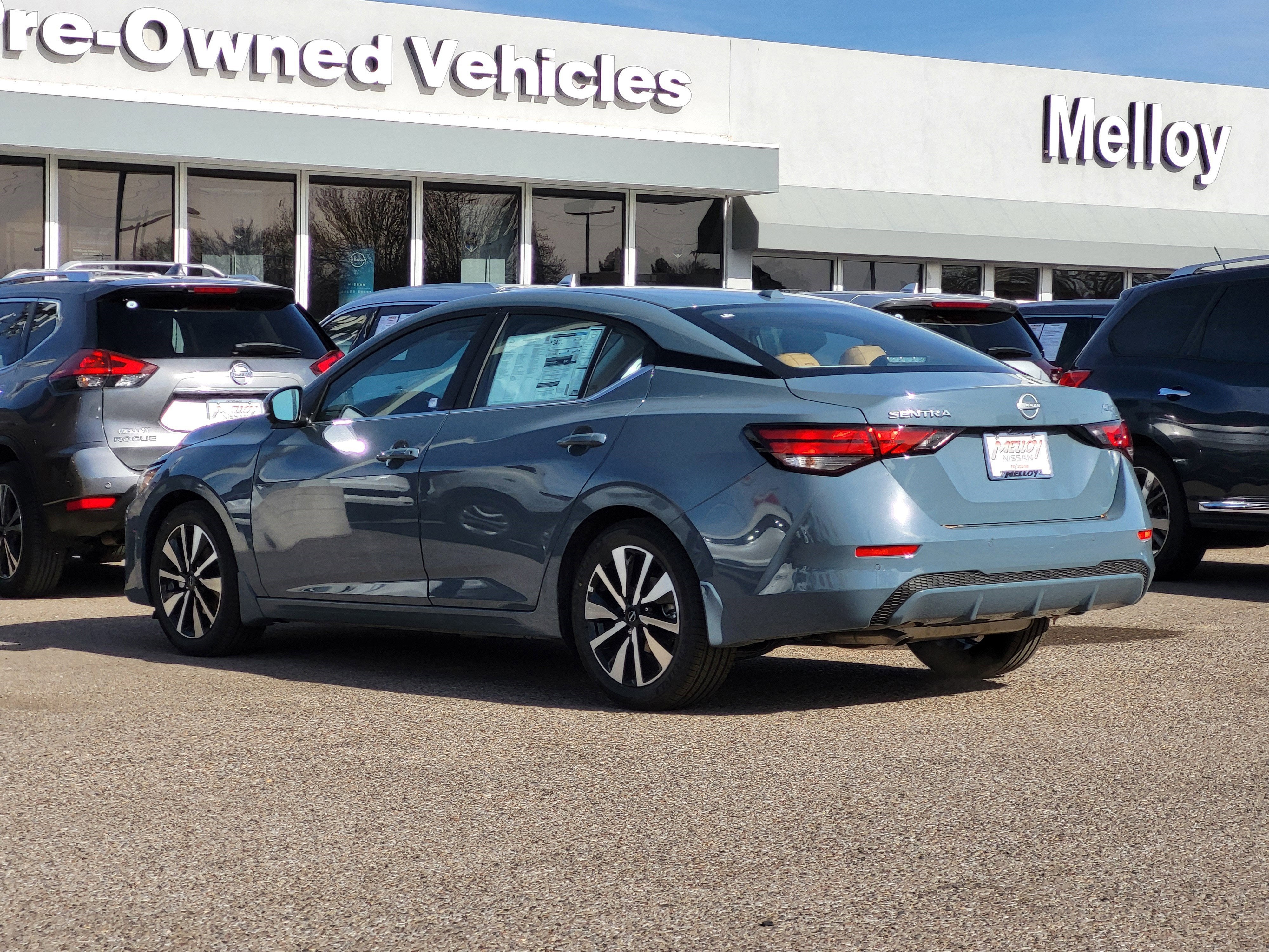 2025 Nissan Sentra SV CVT
