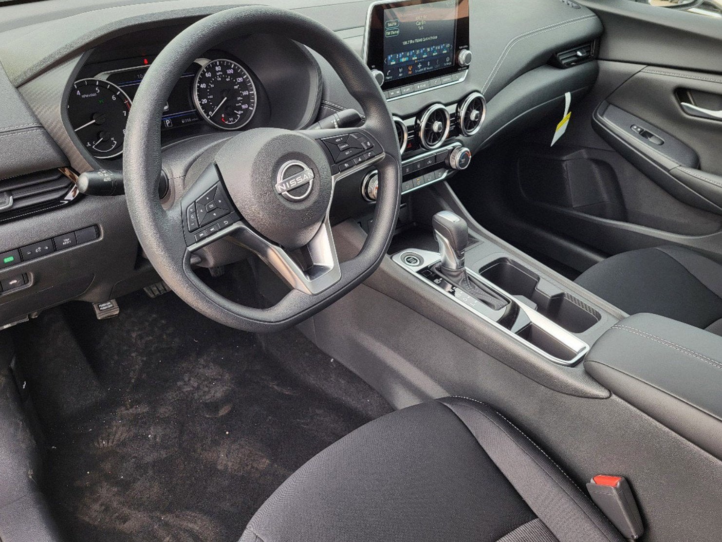 2025 Nissan Sentra SV CVT