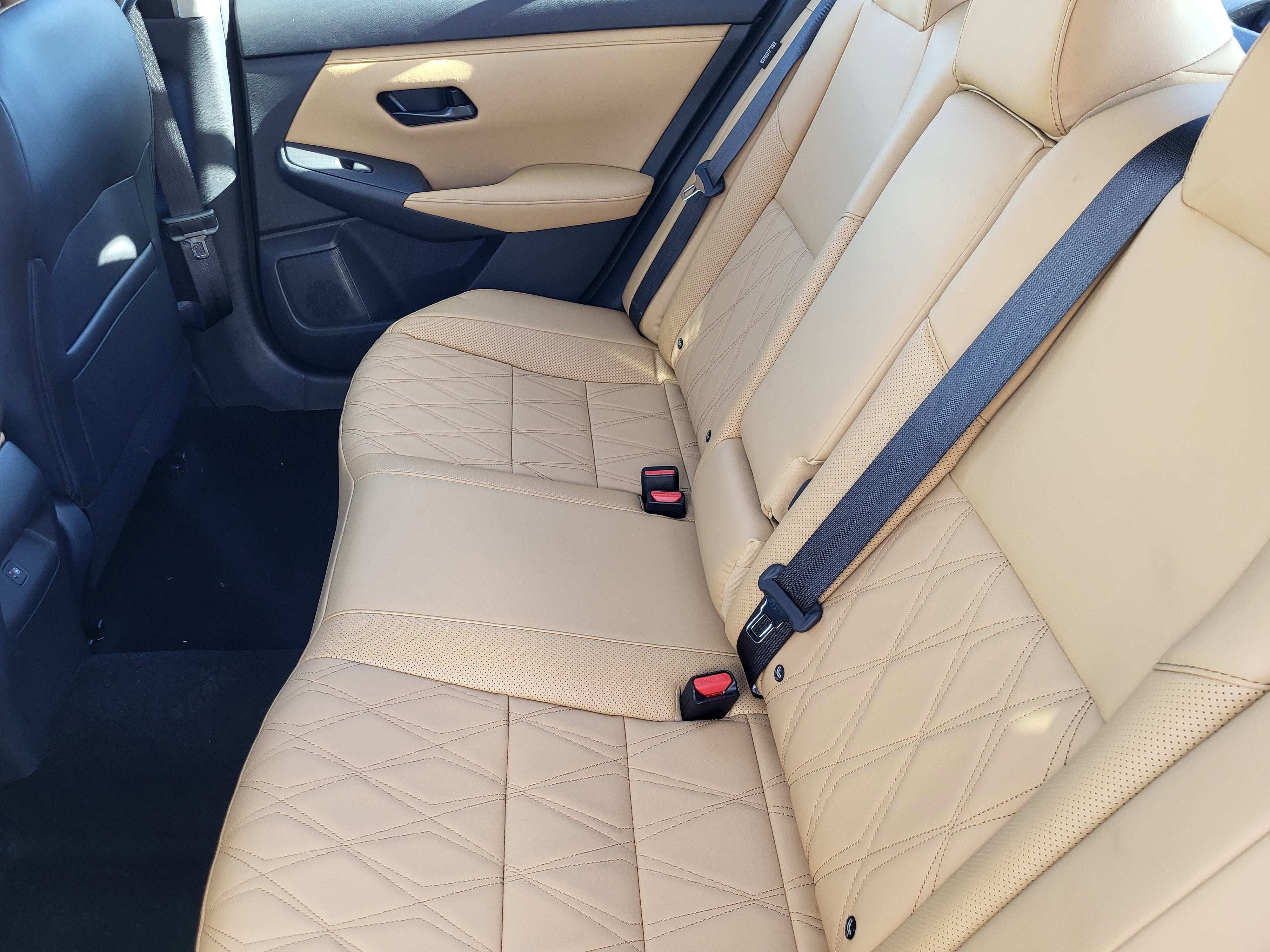 2025 Nissan Sentra SV CVT