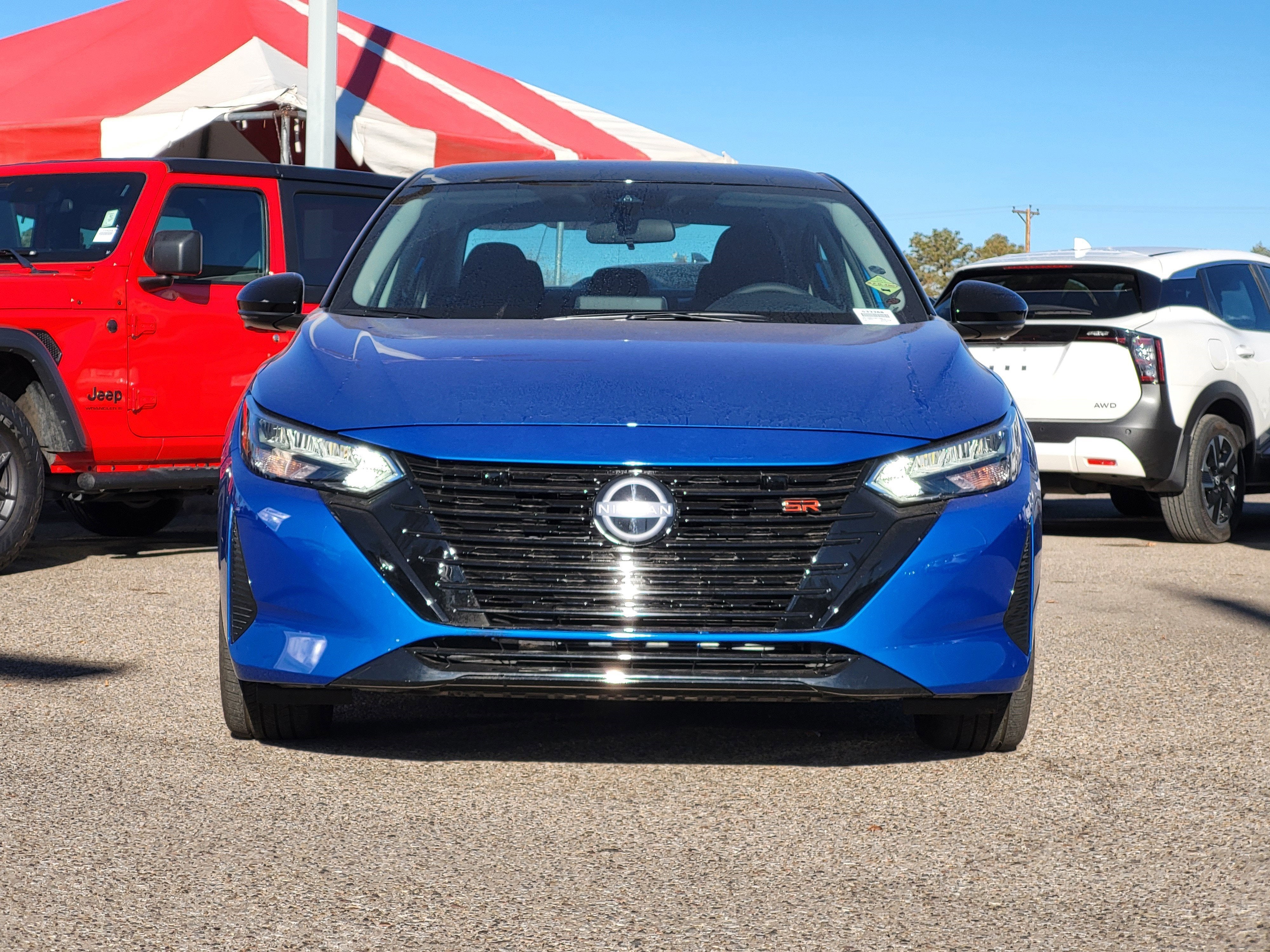 2025 Nissan Sentra SR CVT