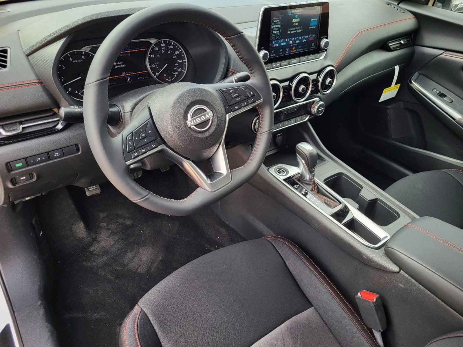 2025 Nissan Sentra SR CVT