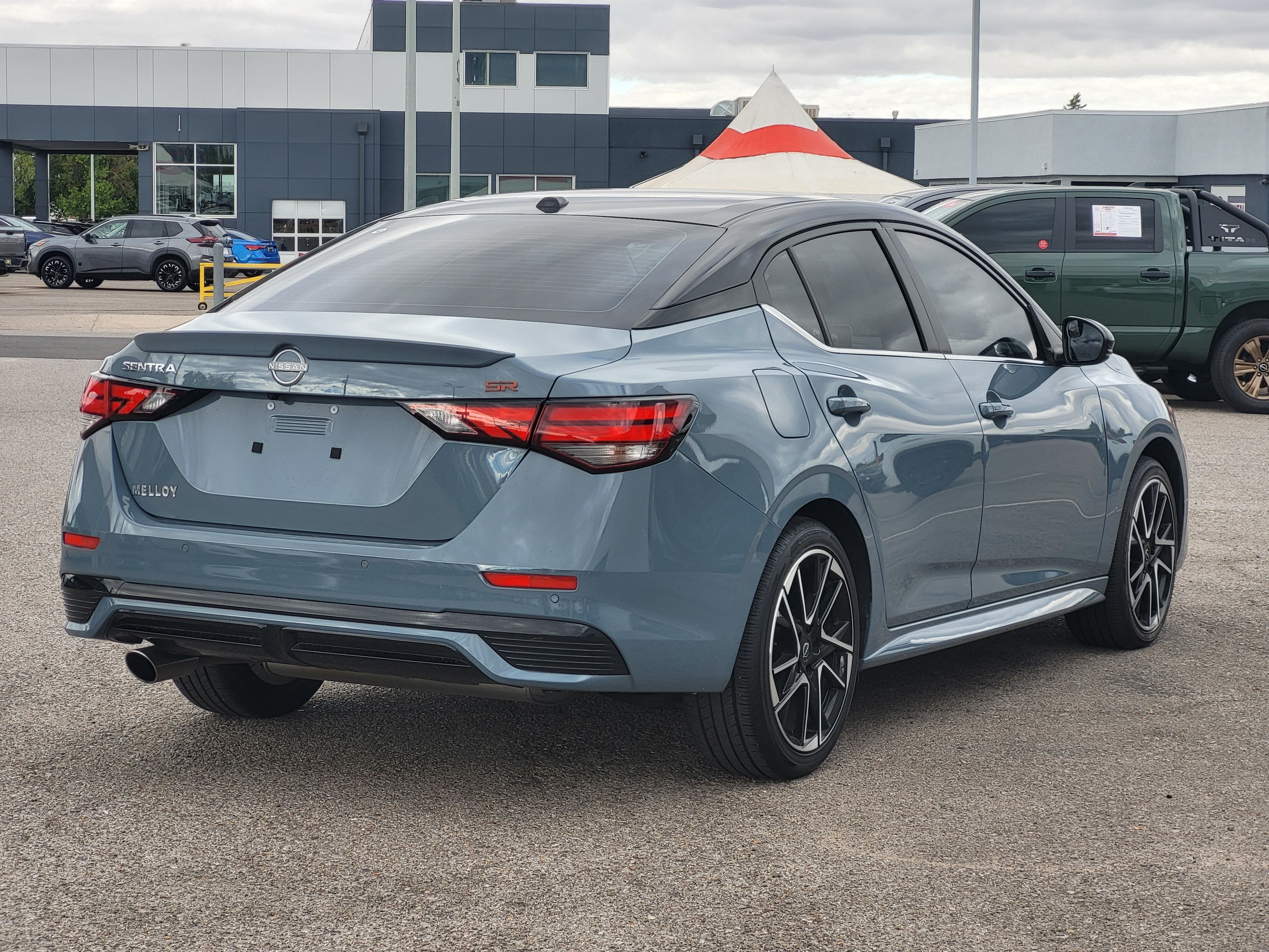 2025 Nissan Sentra SR