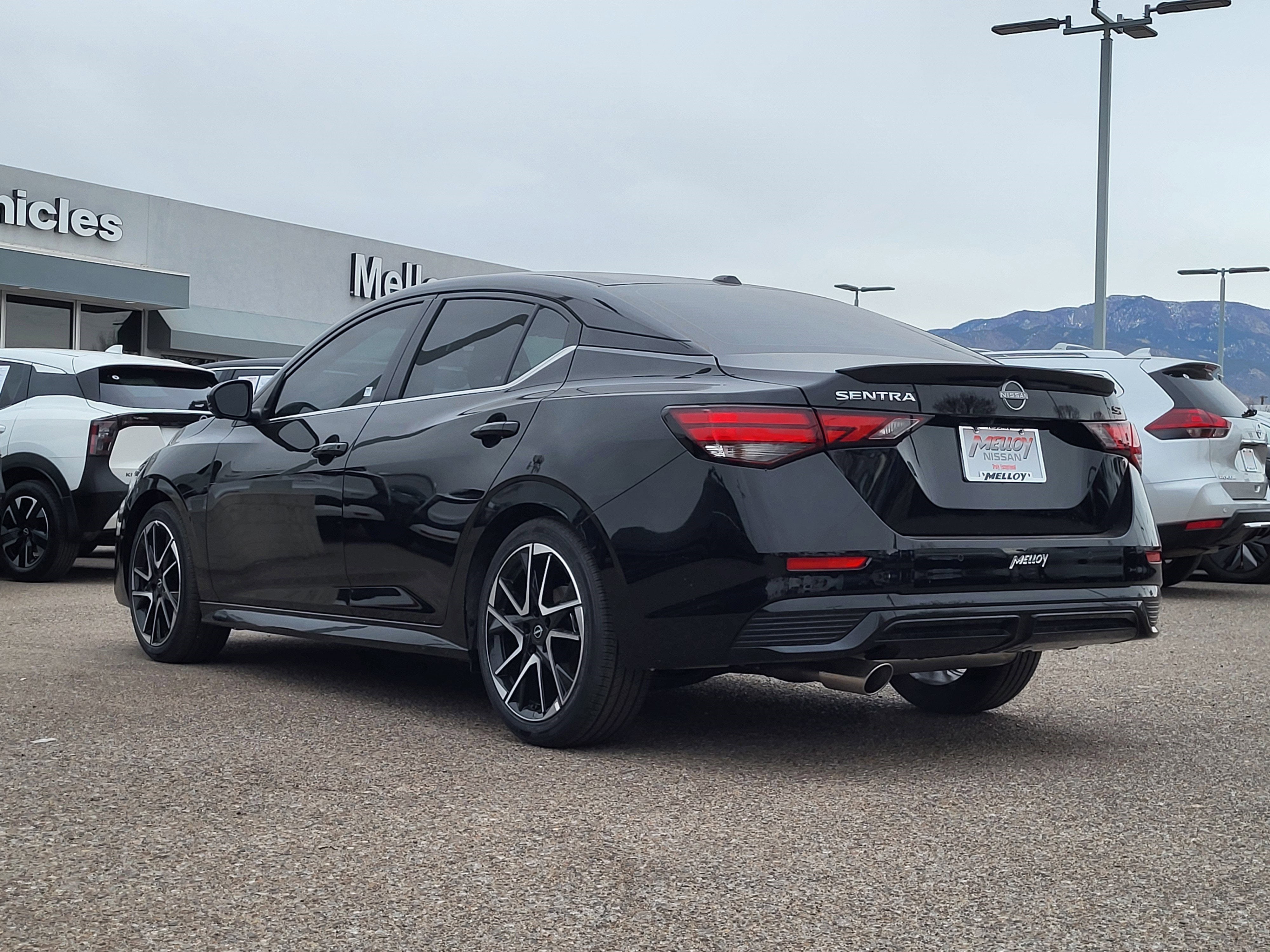 2025 Nissan Sentra SR CVT