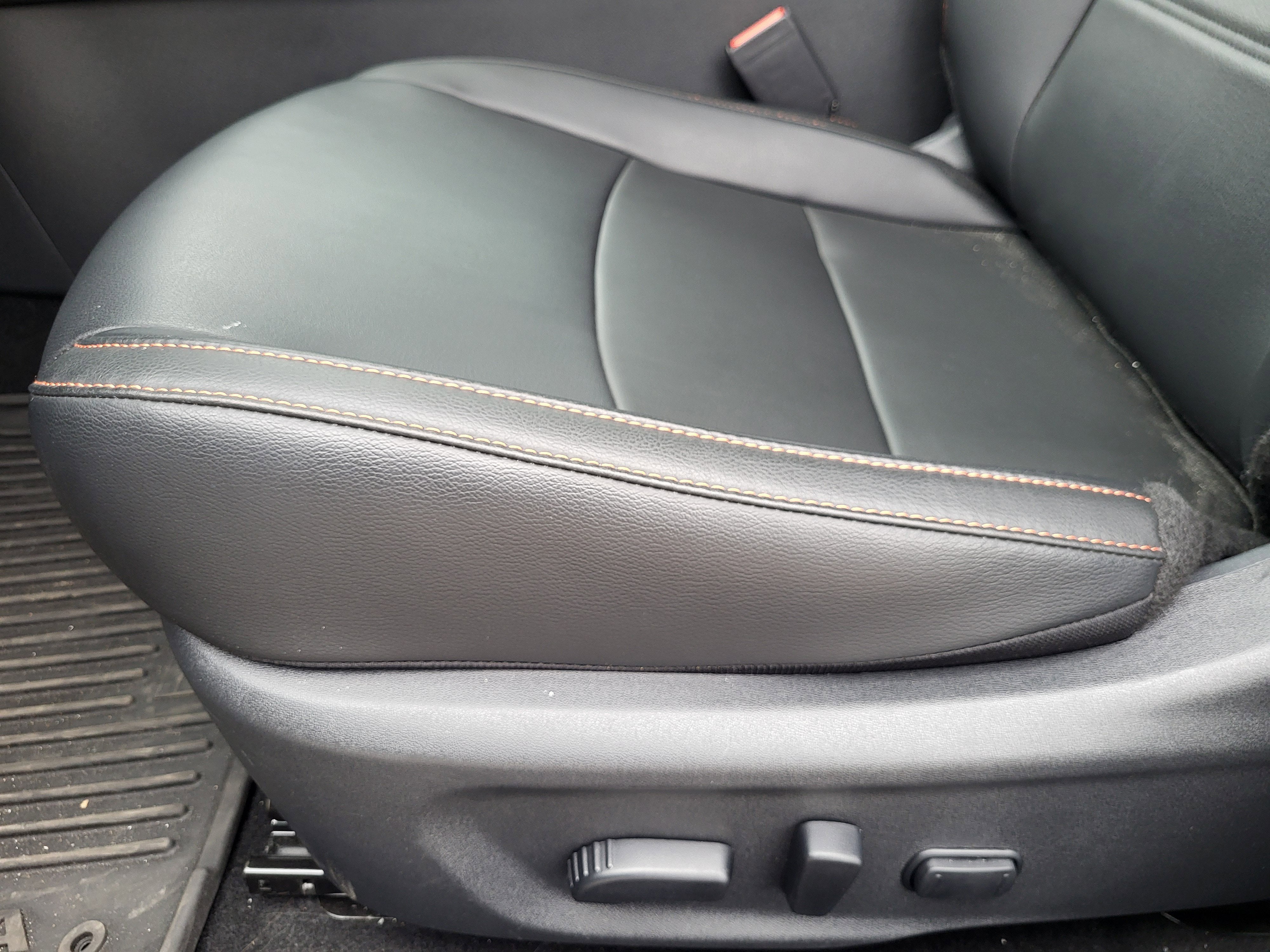 2025 Nissan Sentra SR CVT