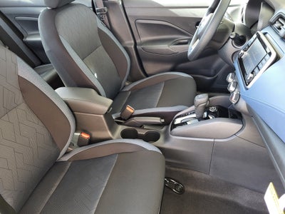 2025 Nissan Versa SV CVT