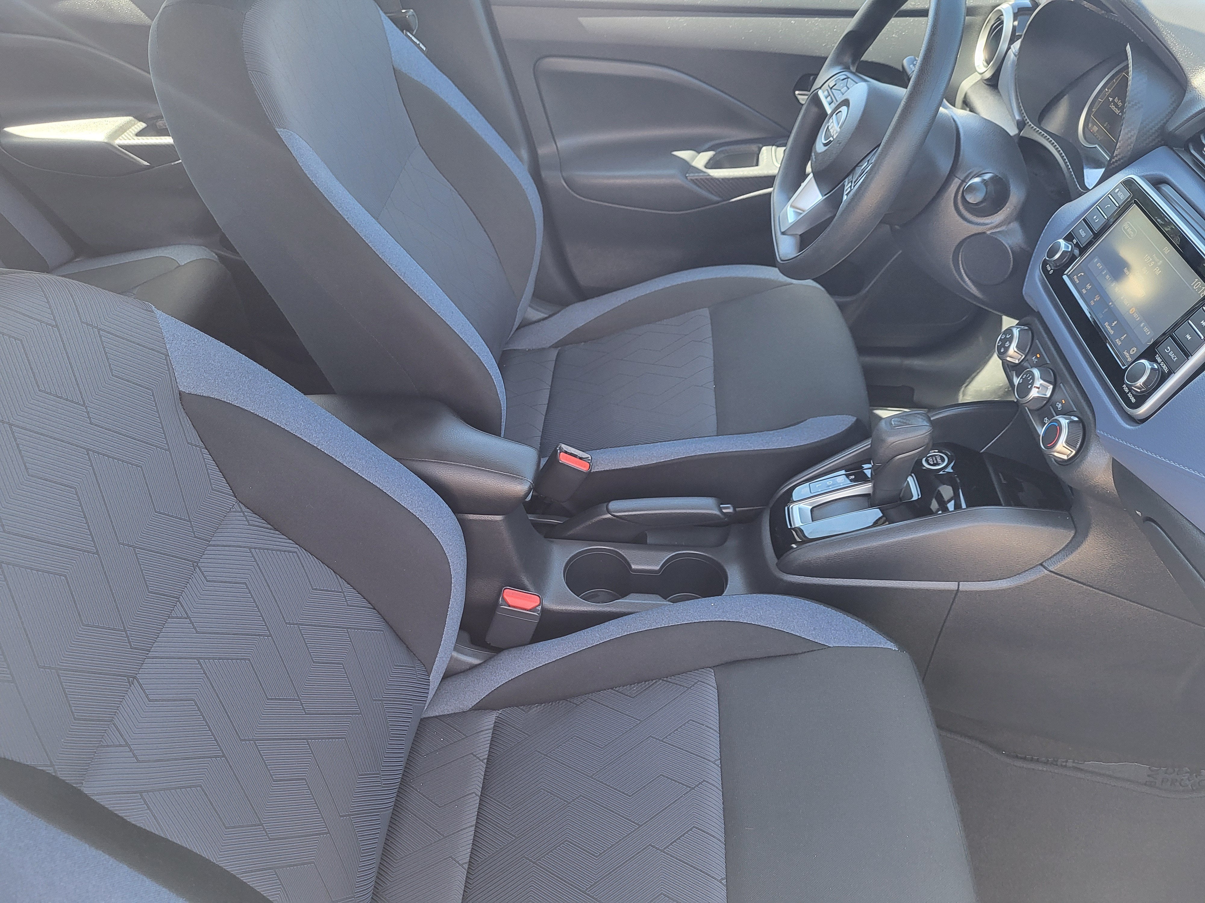 2024 Nissan Versa SV