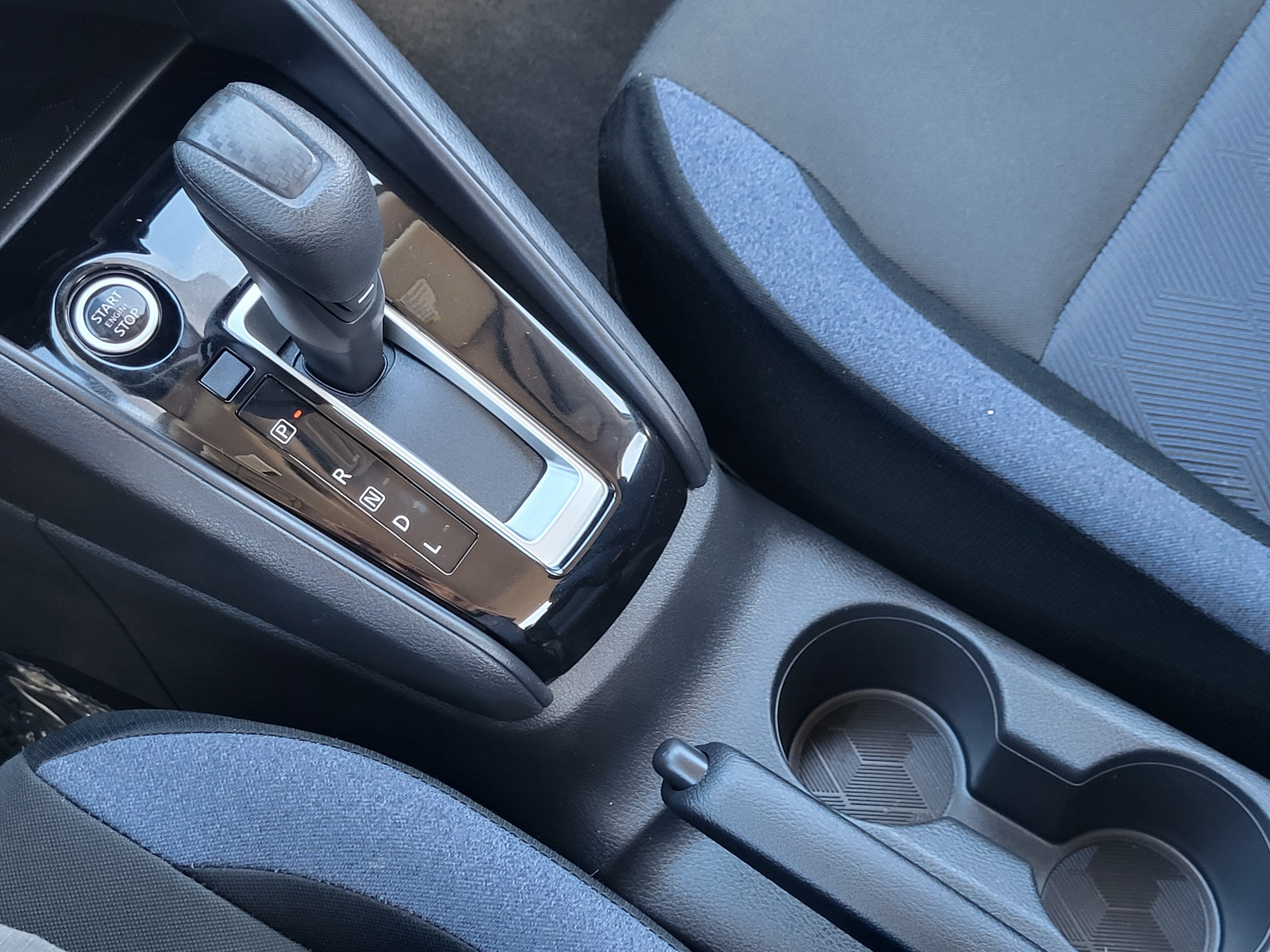 2024 Nissan Versa SV