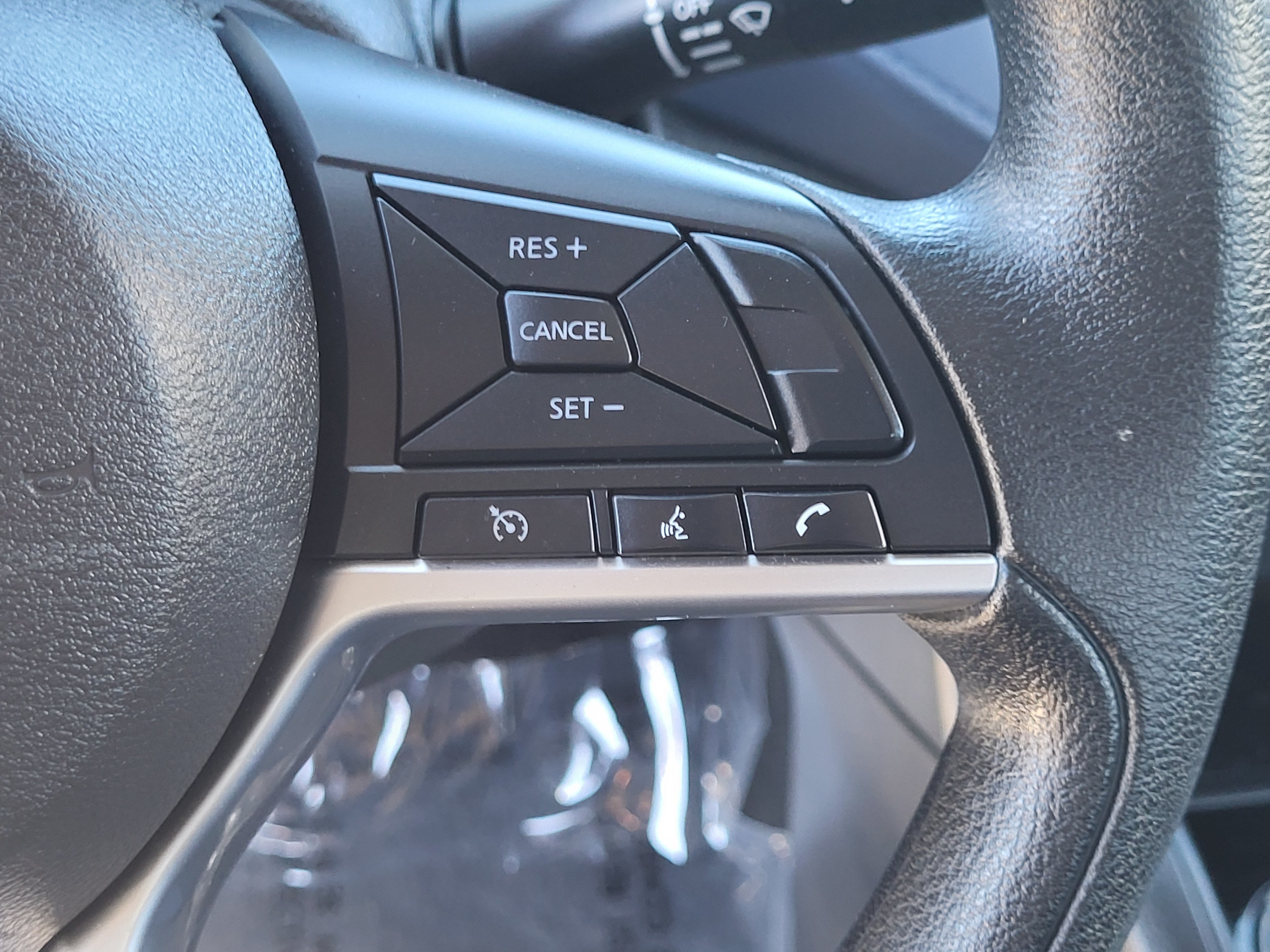 2024 Nissan Versa SV