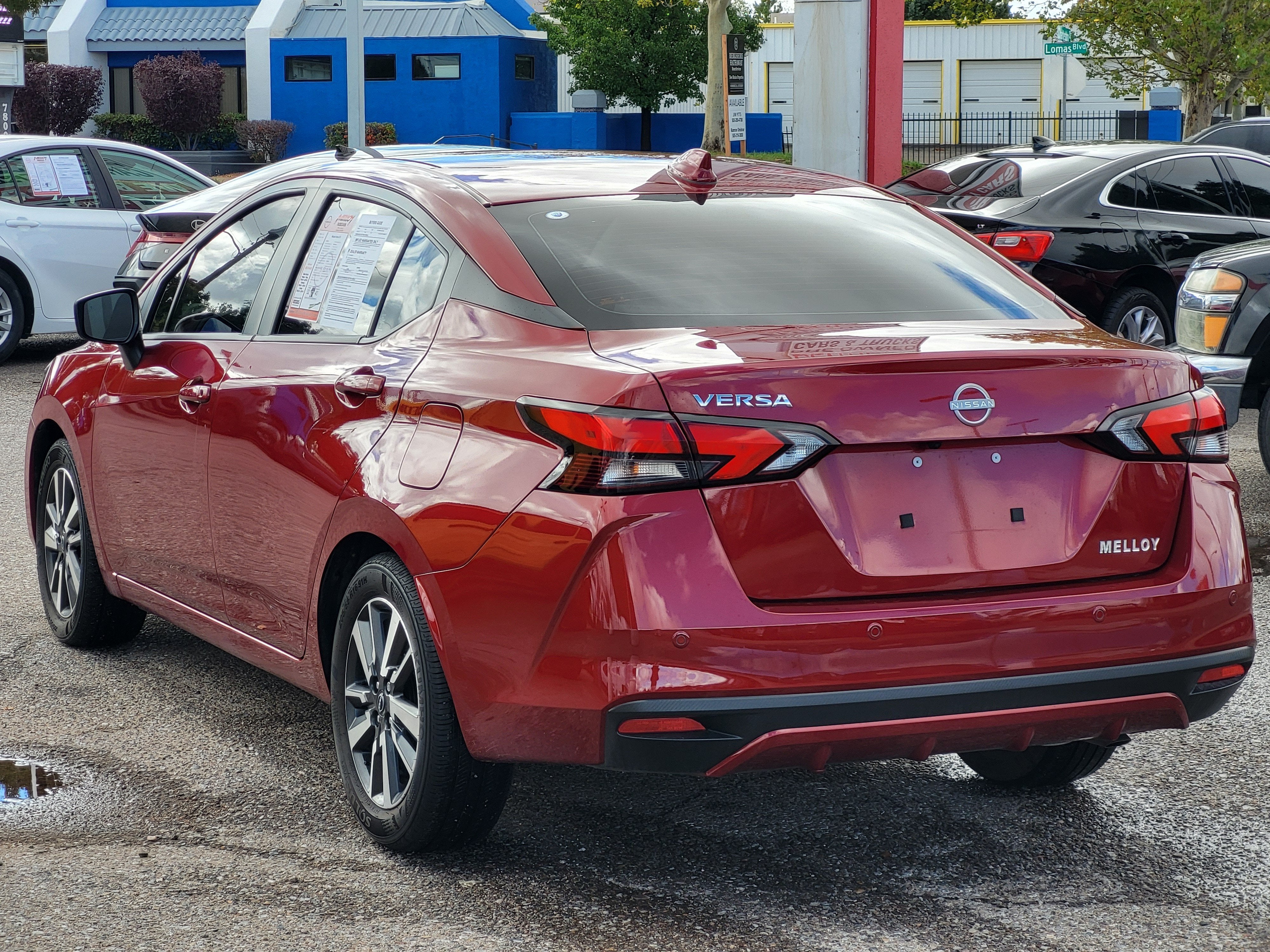 2025 Nissan Versa SV