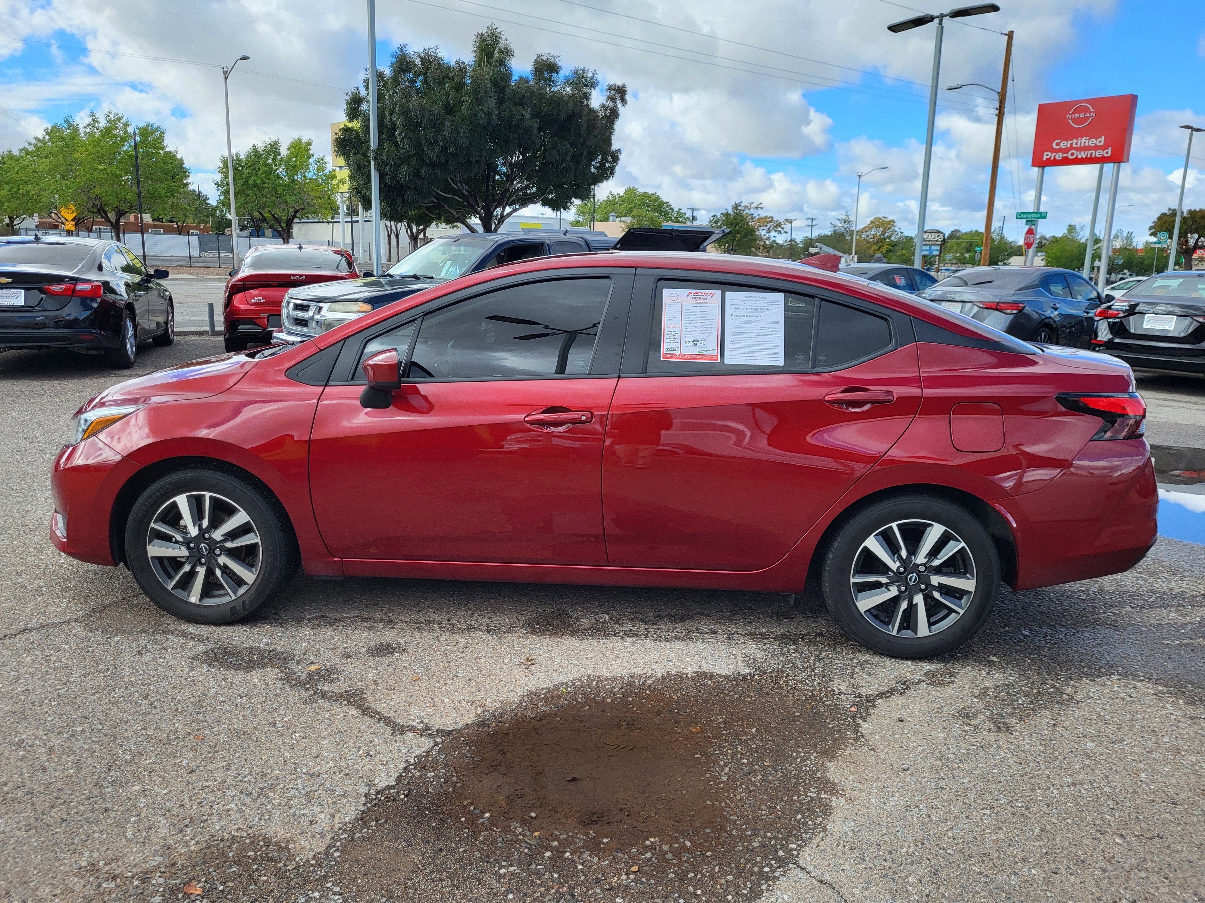 2025 Nissan Versa SV