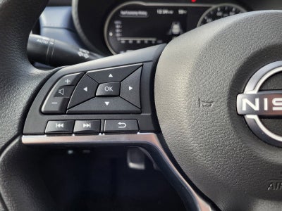 2025 Nissan Versa SV CVT